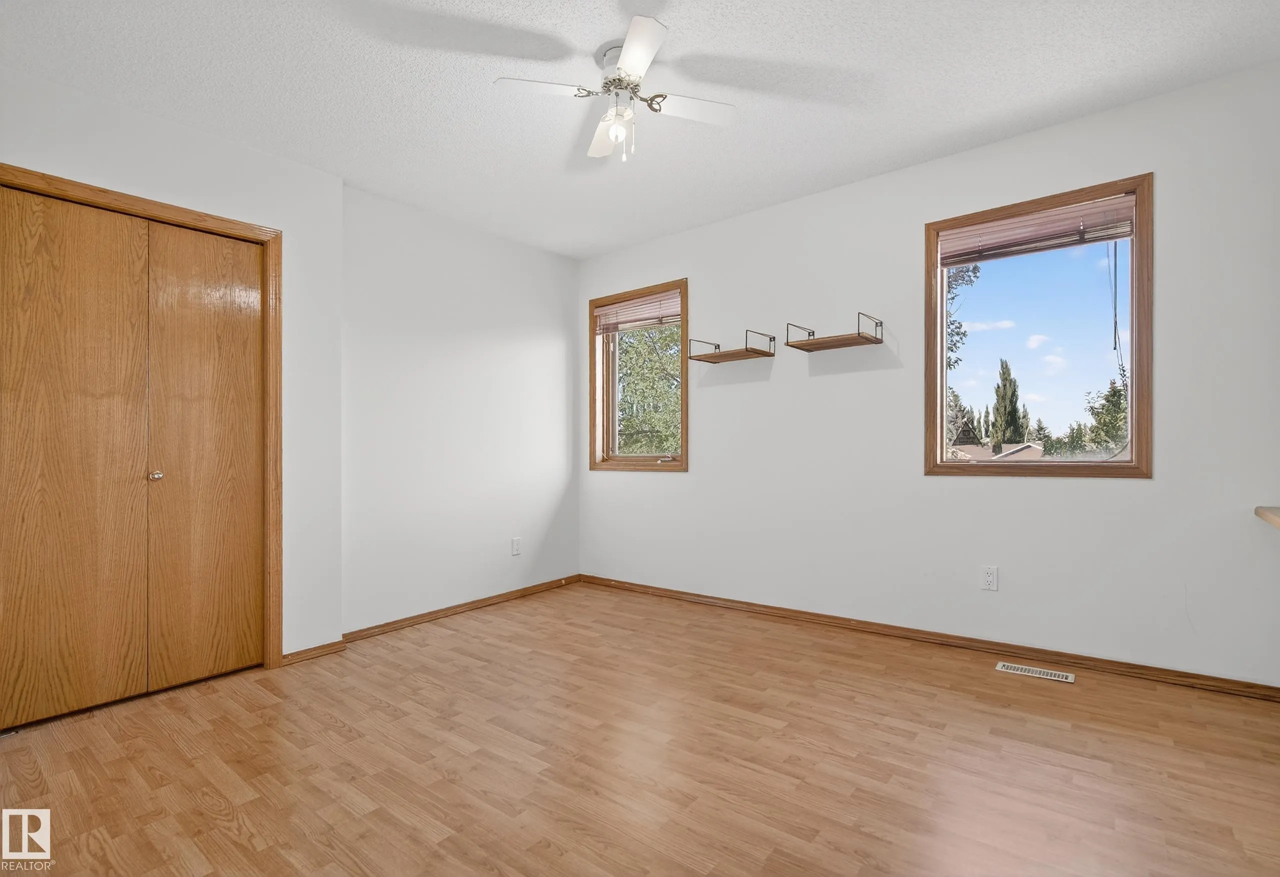 917 ORMSBY Wynd
