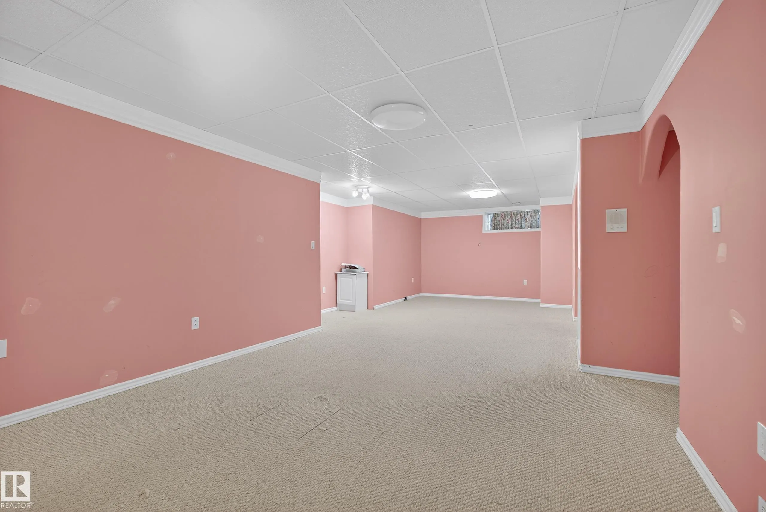 917 ORMSBY Wynd