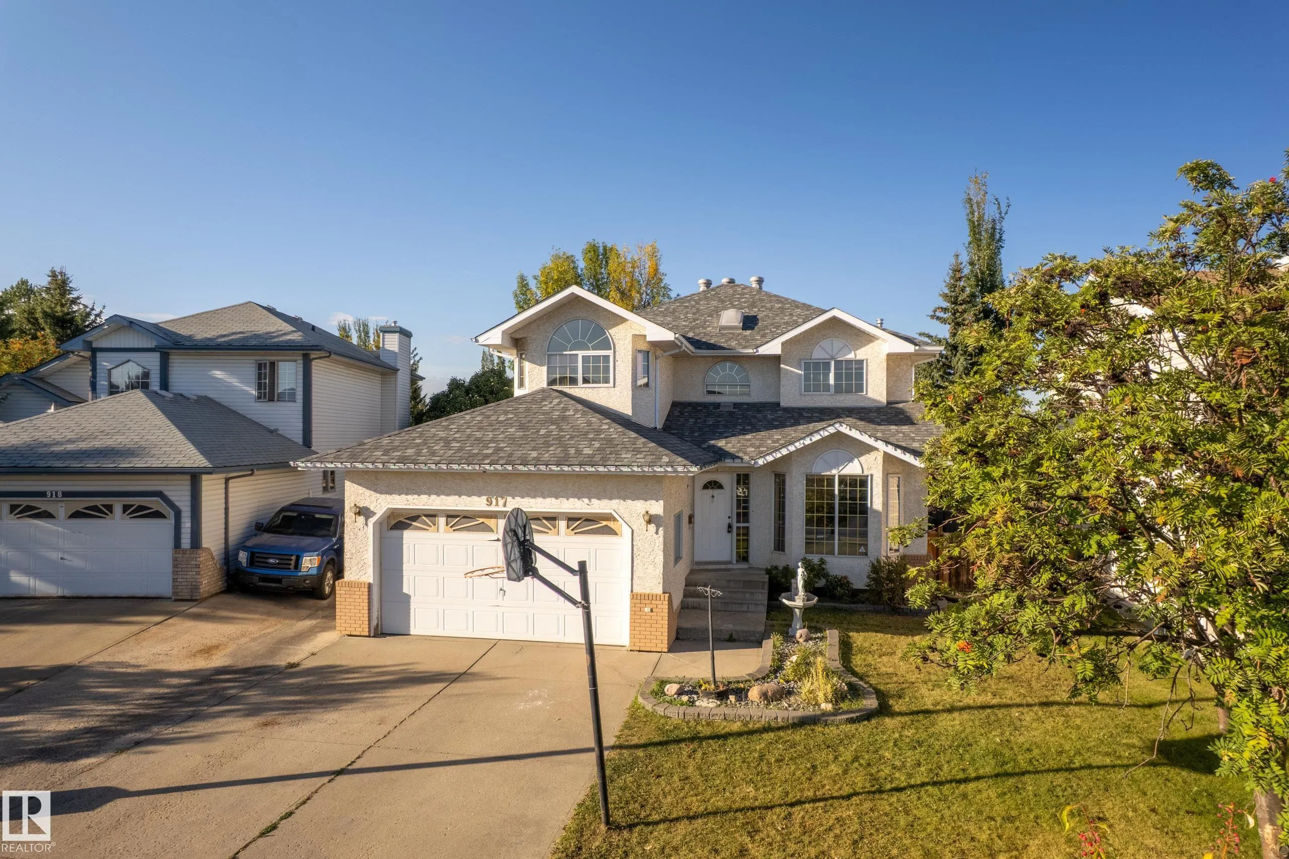 917 ORMSBY Wynd