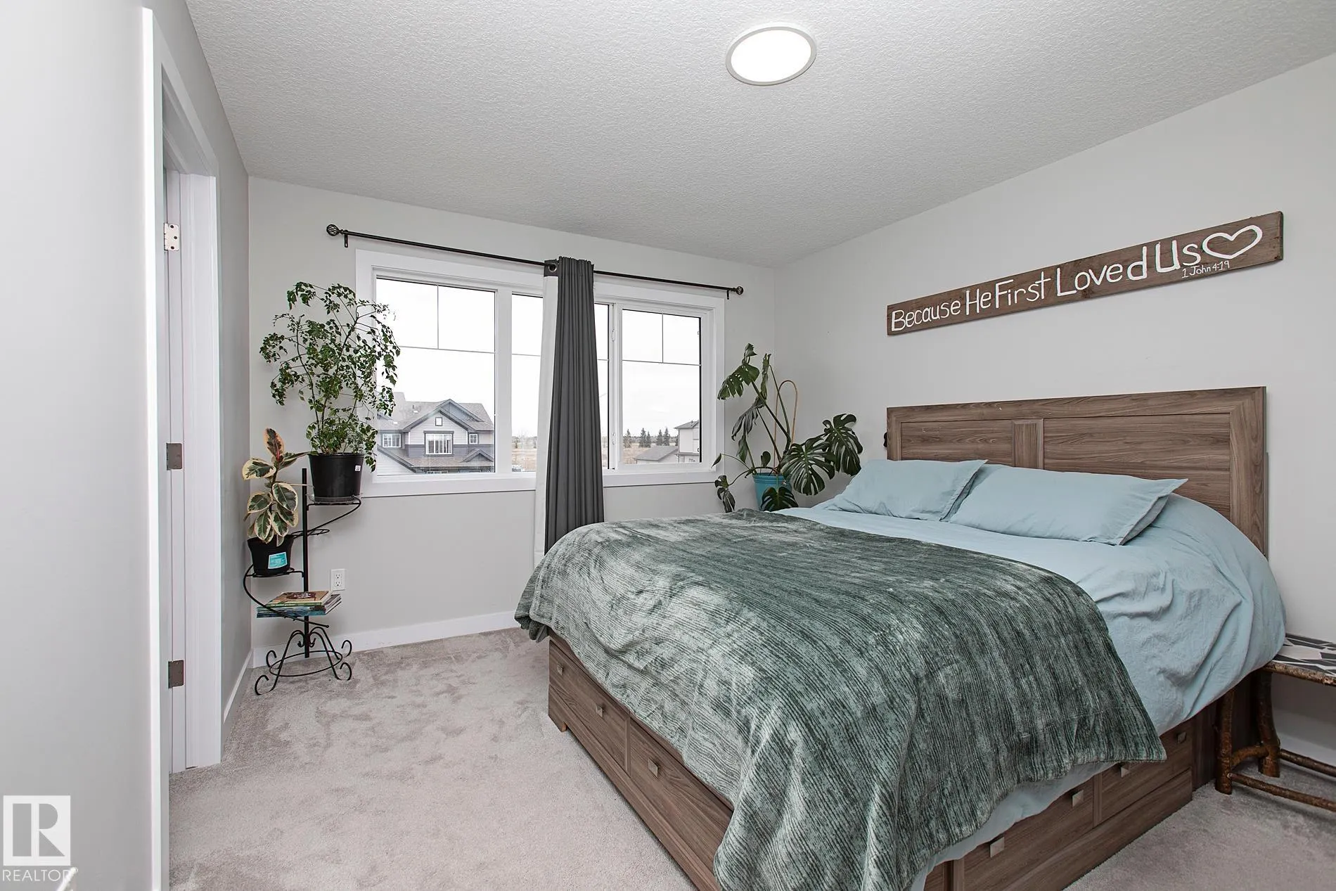 41 SIENNA Boulevard