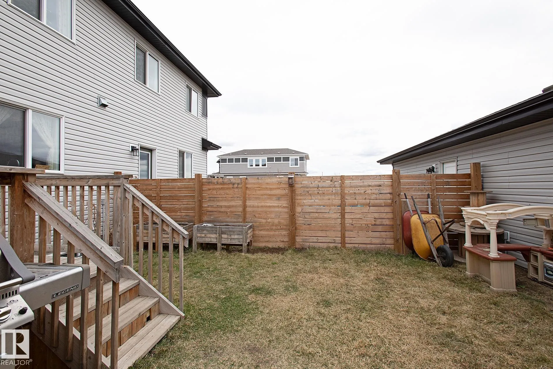 41 SIENNA Boulevard