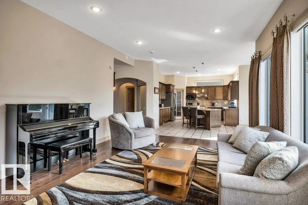1214 DECKER Way