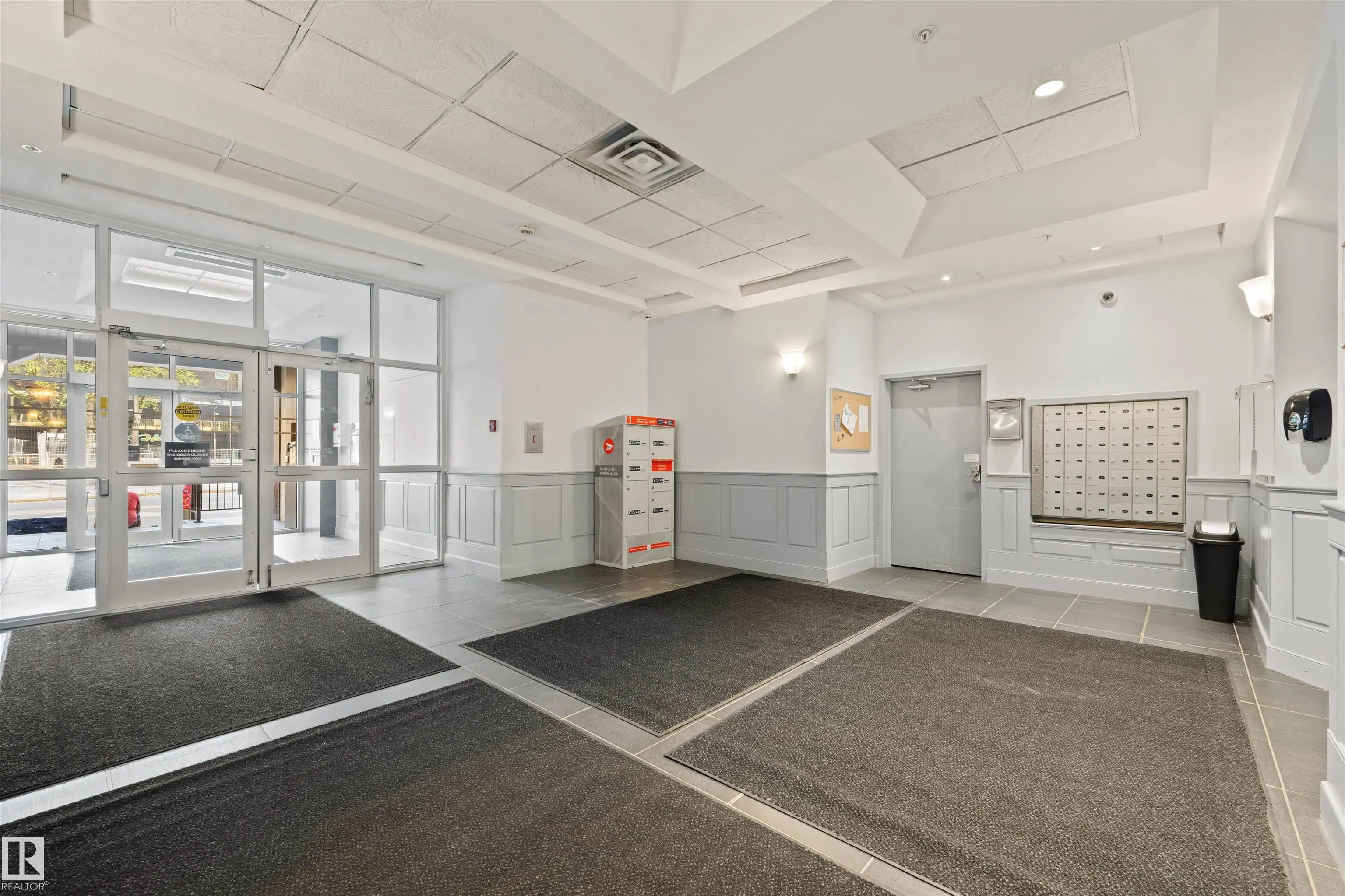 10106 105 Street