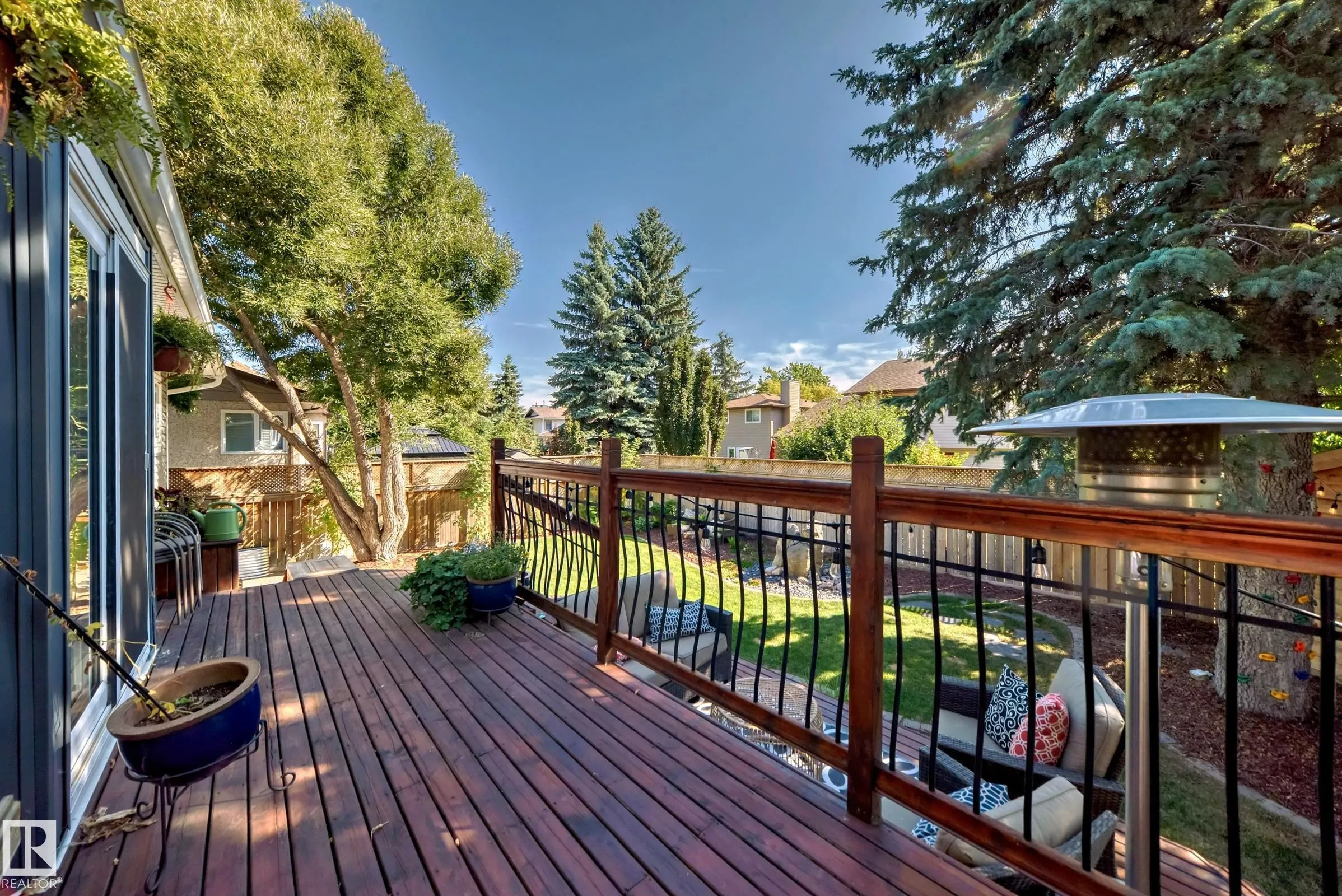 118 LANGHOLM Drive
