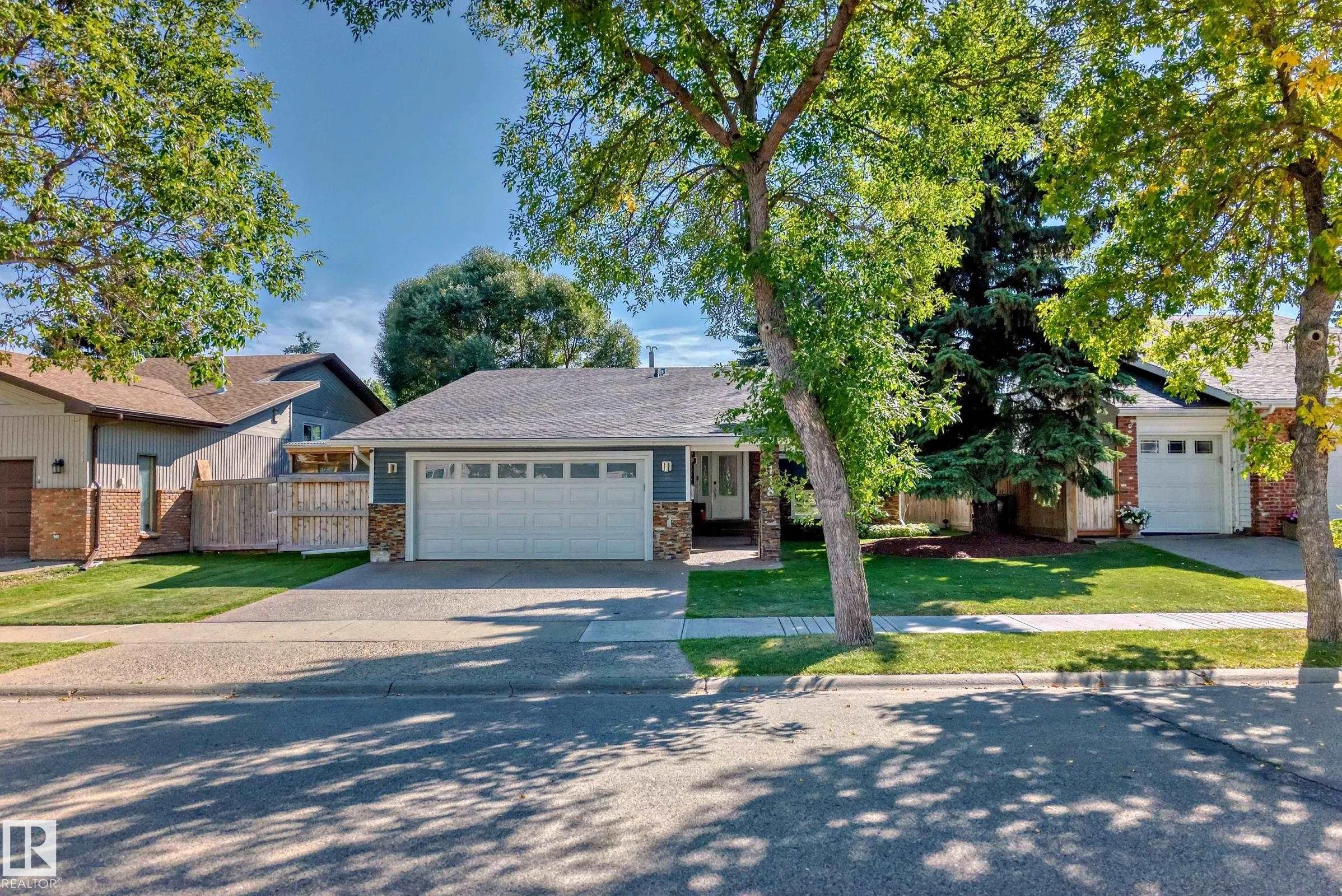 118 LANGHOLM Drive