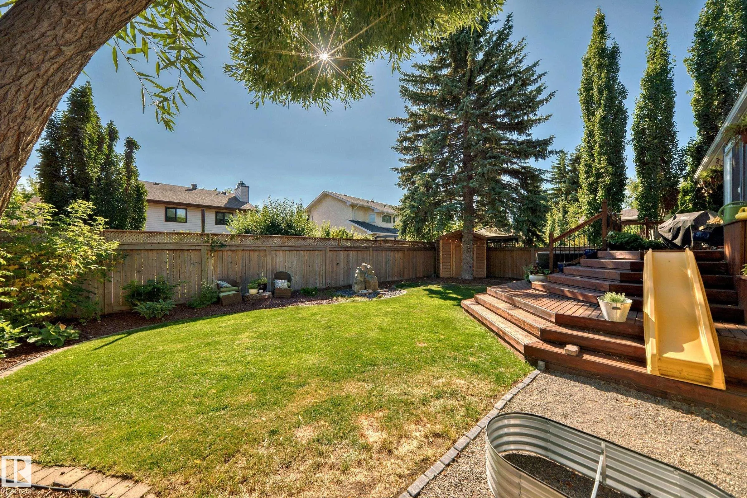 118 LANGHOLM Drive