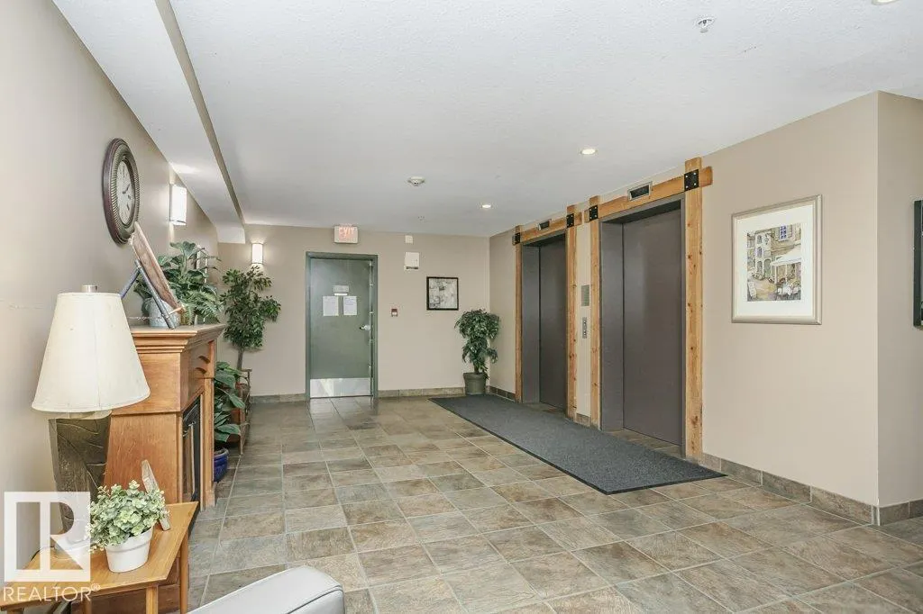 278 SUDER GREENS Drive