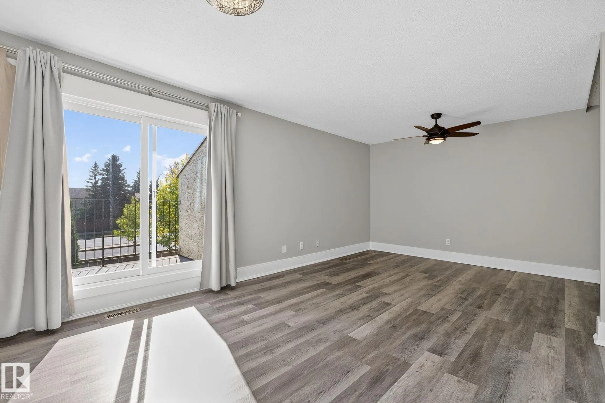 146 CALLINGWOOD Place