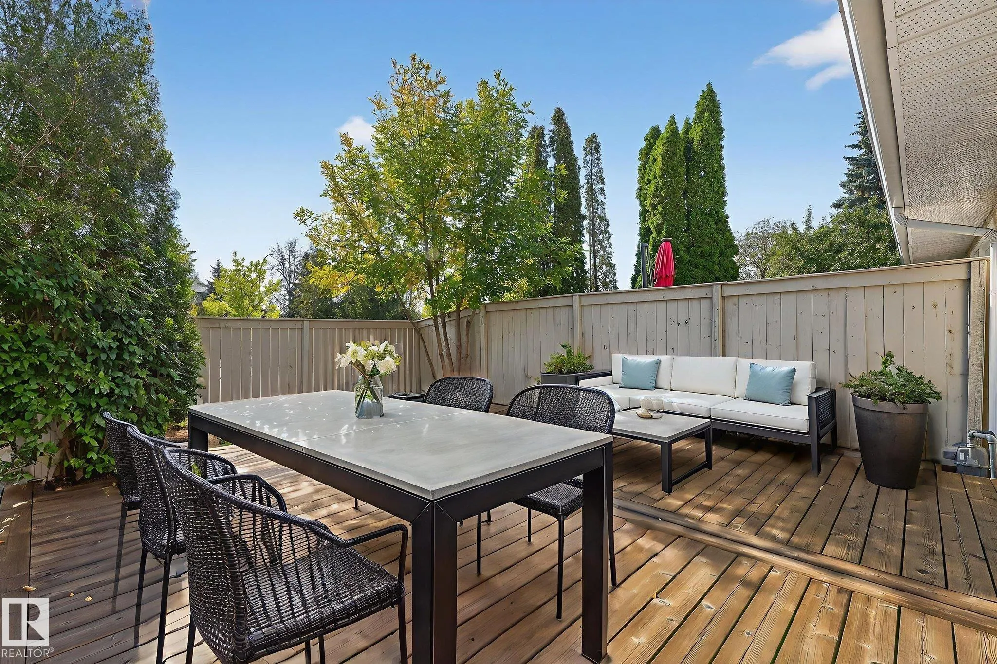 146 CALLINGWOOD Place