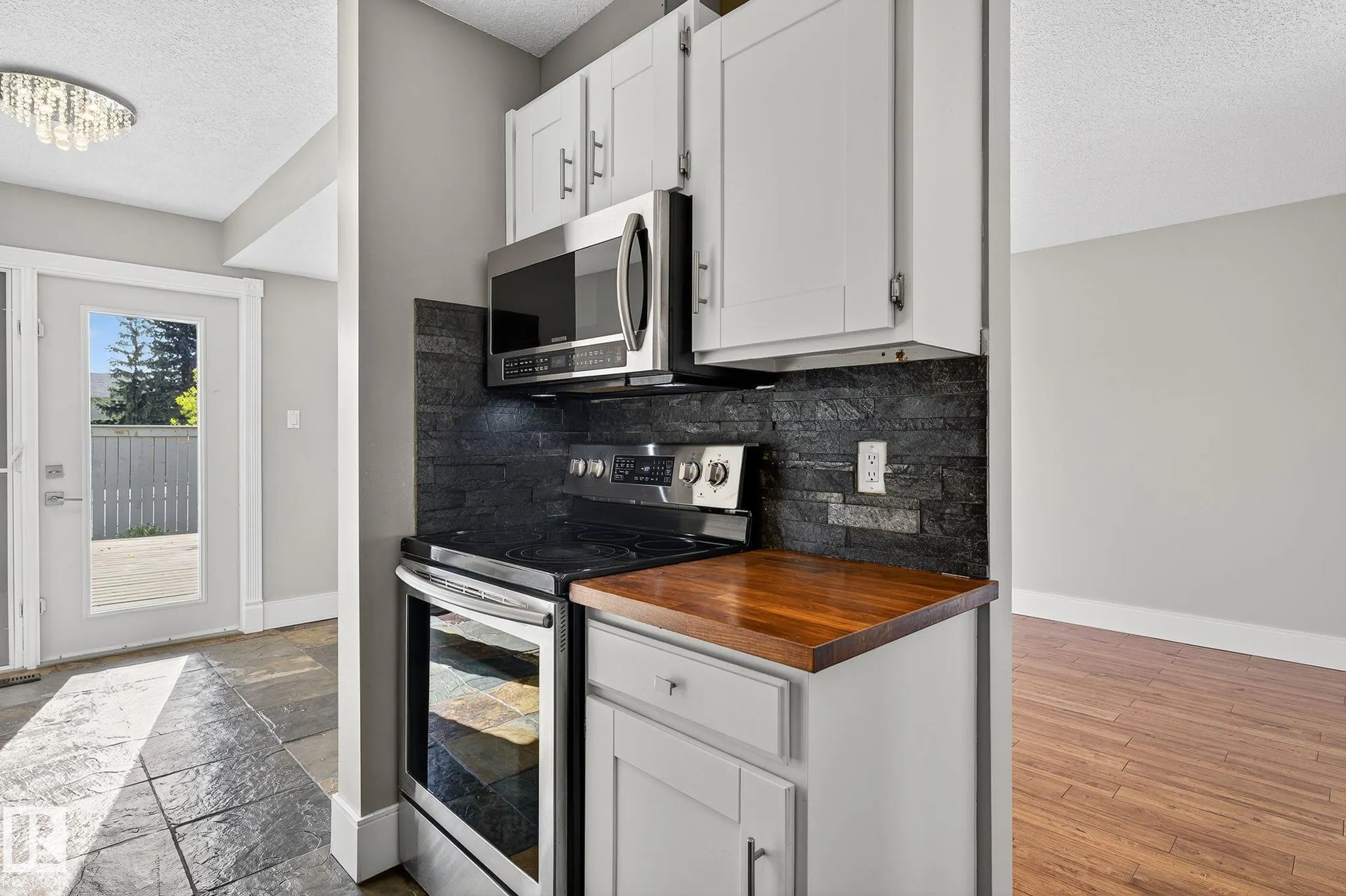 146 CALLINGWOOD Place