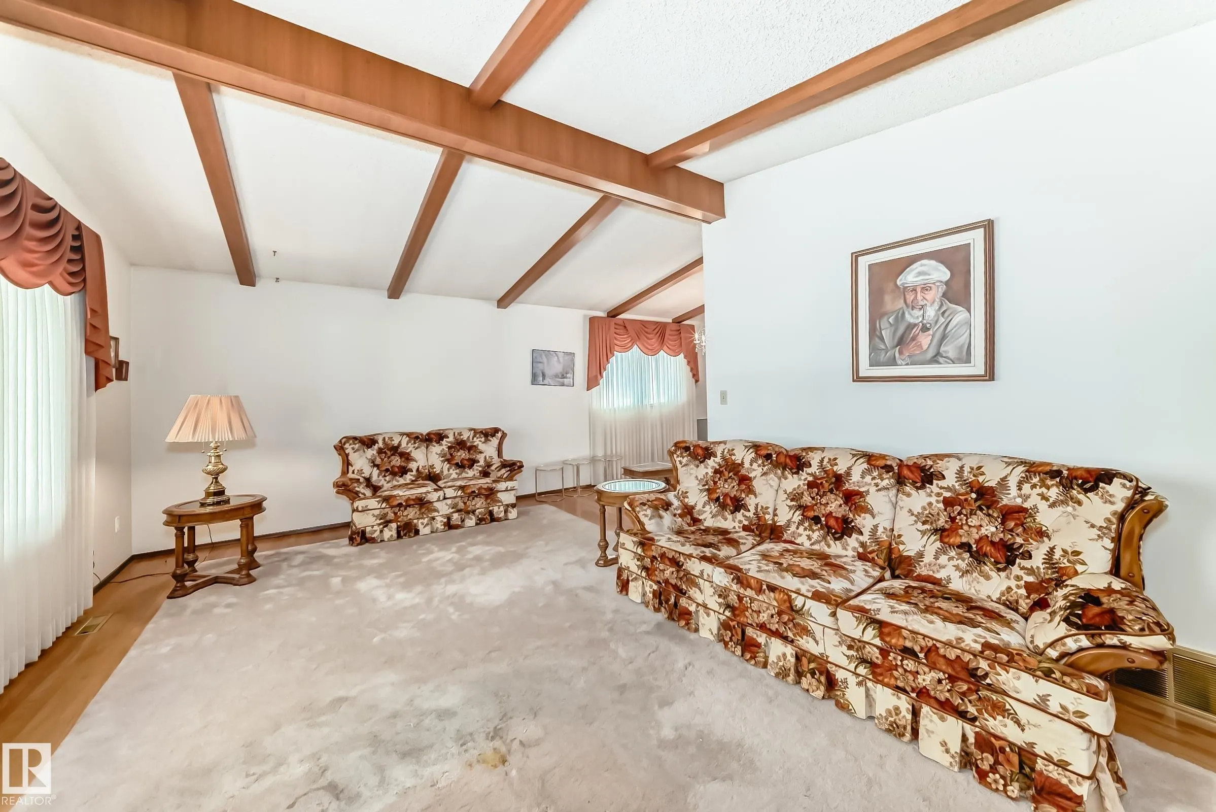 70 FLEETWOOD Crescent