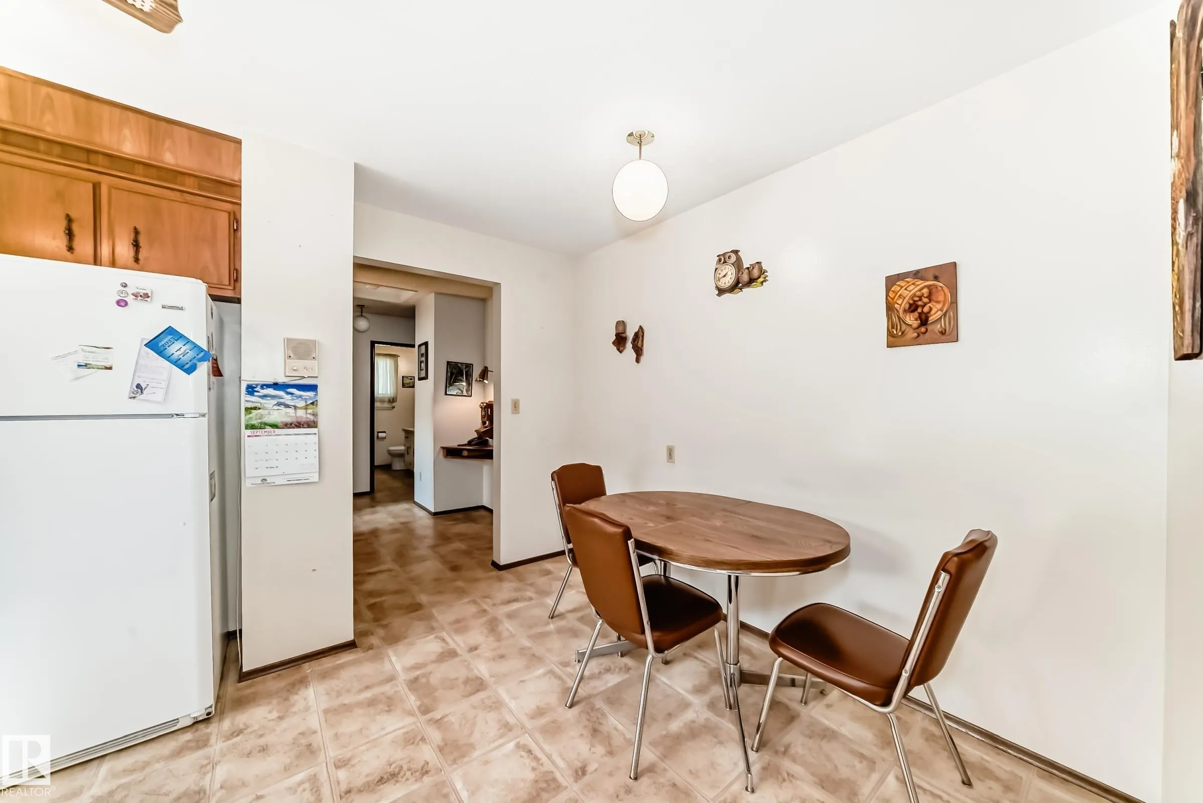 70 FLEETWOOD Crescent