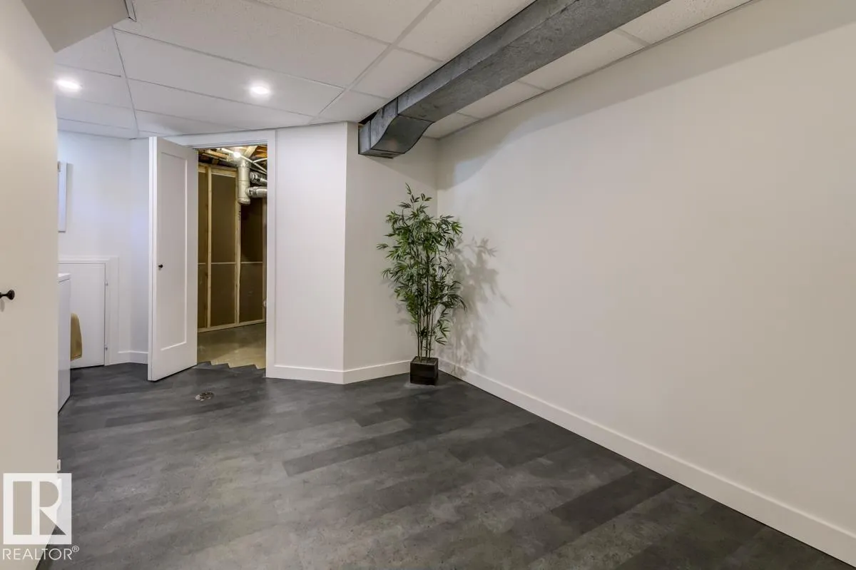 10407 50 Street