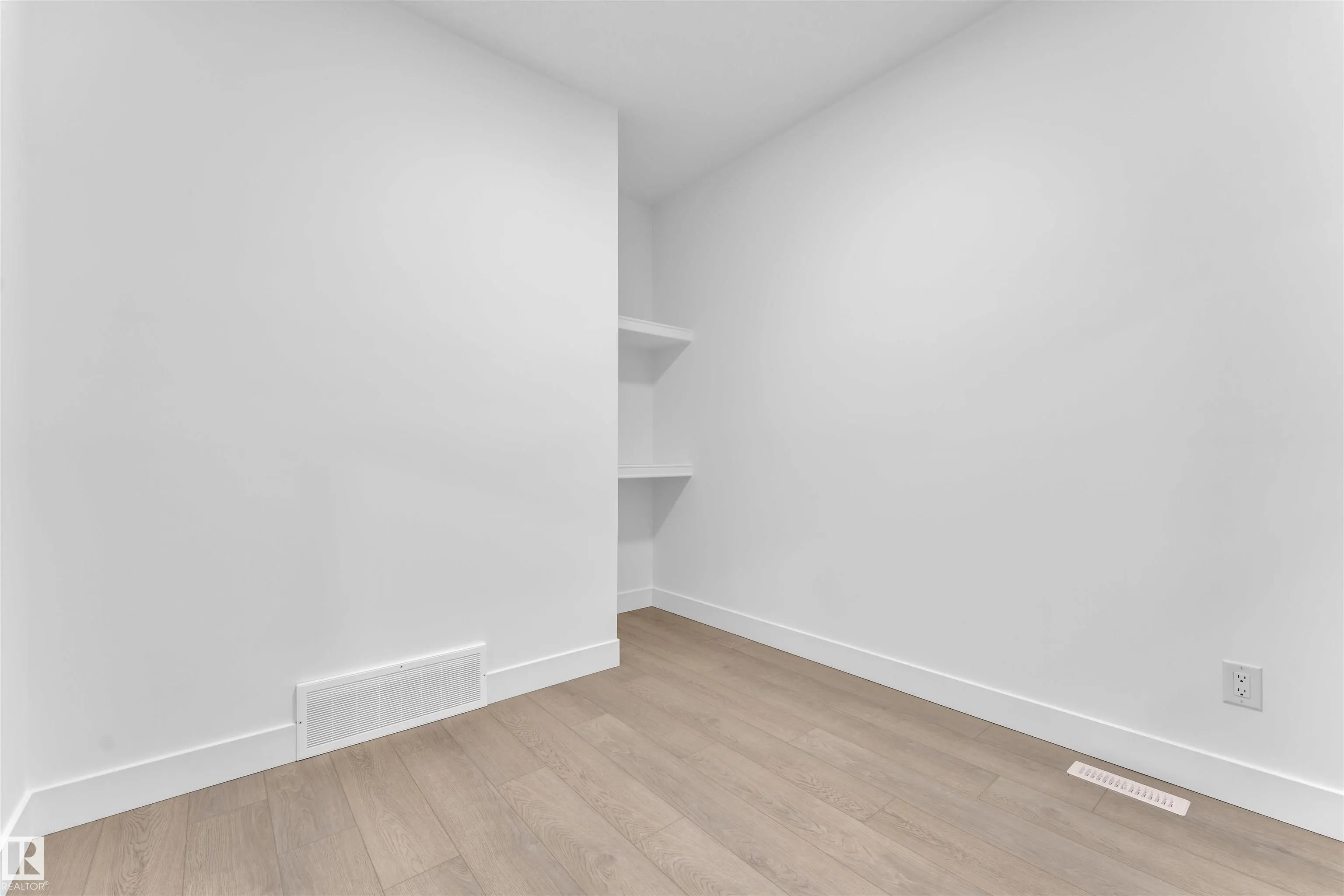 188 Munn Way
