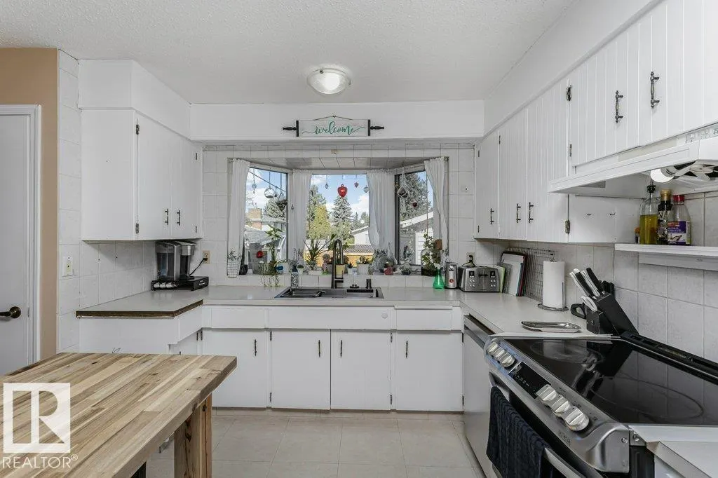 27 MILLGROVE Drive