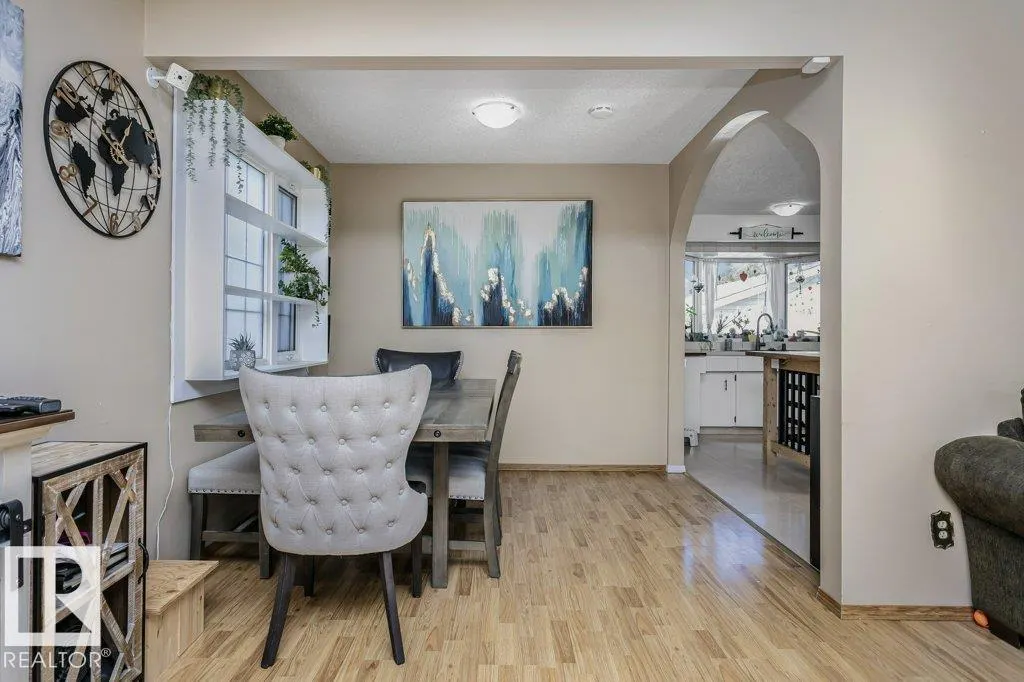 27 MILLGROVE Drive