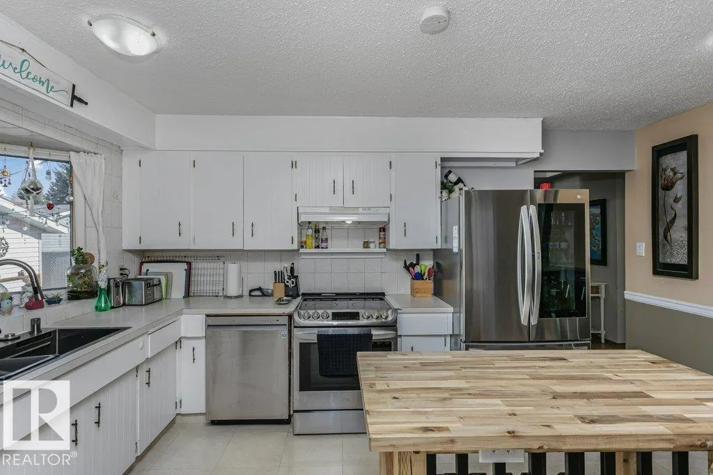 27 MILLGROVE Drive