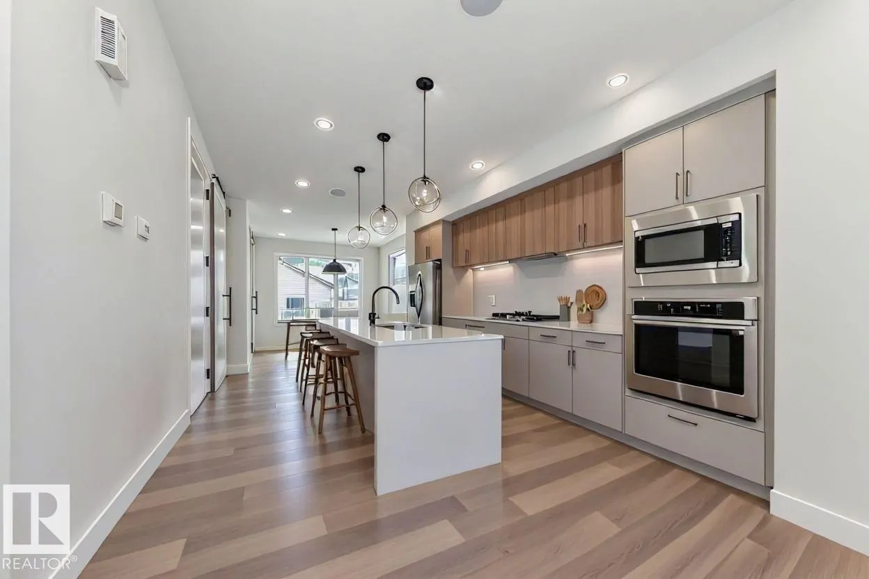 9633 85 Street