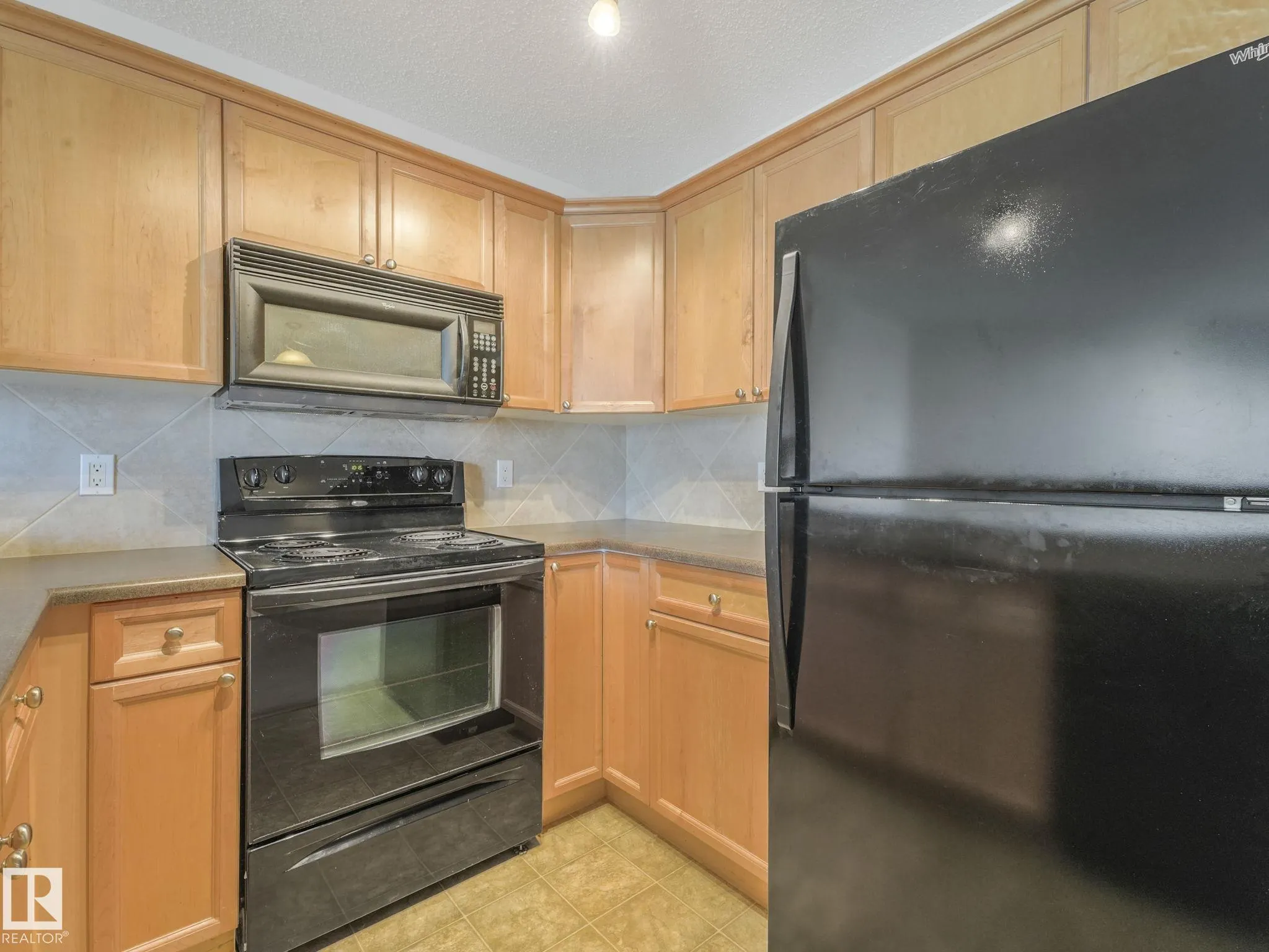13830 150 Avenue