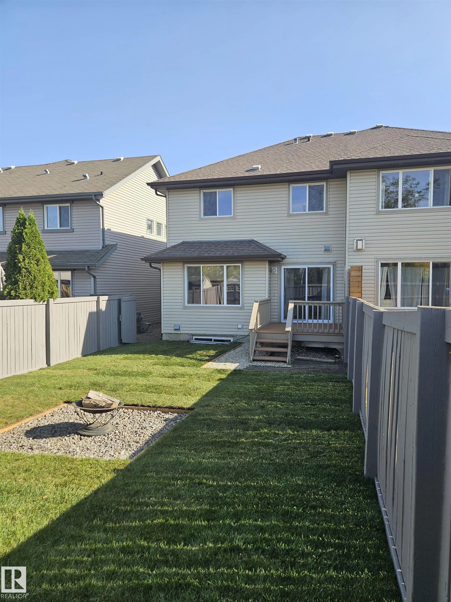34 CALVERT Wynd