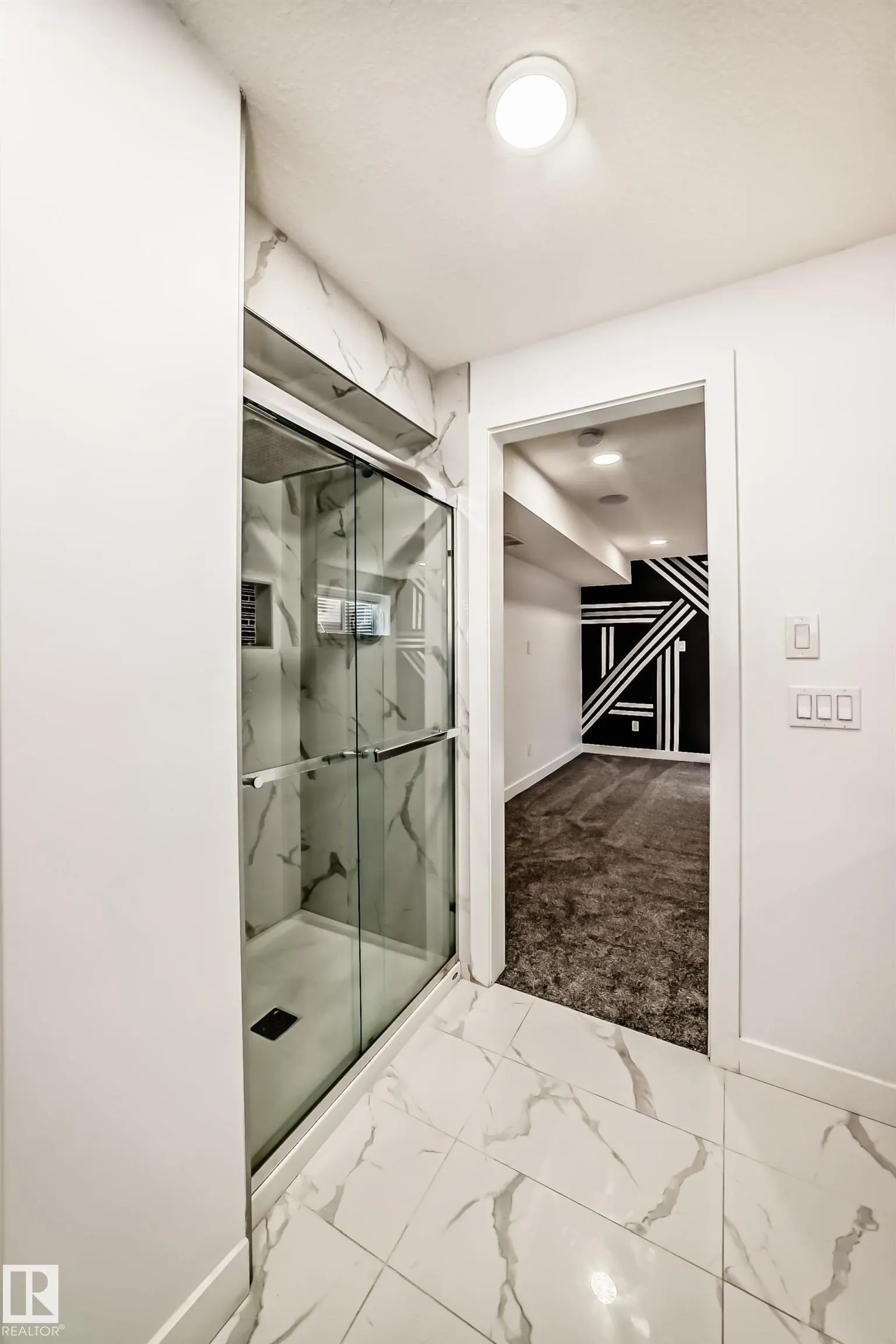 3313 KIDD Close