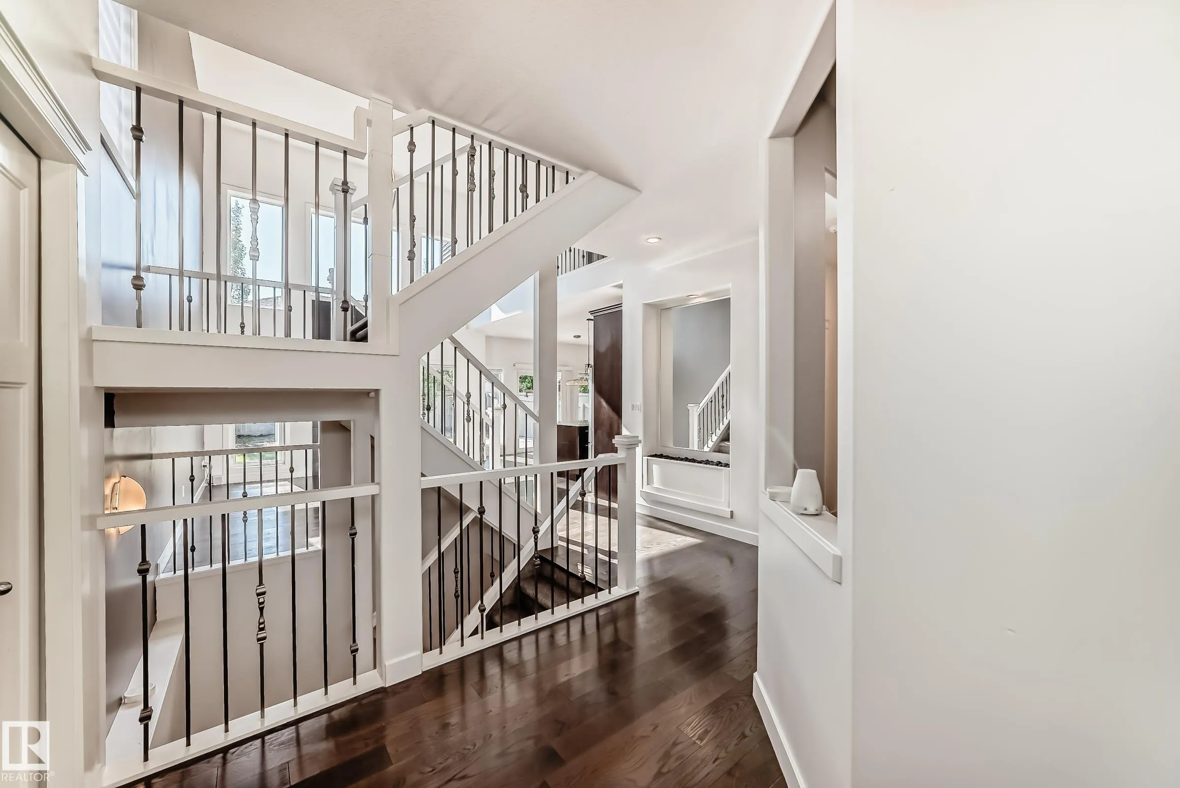 3313 KIDD Close