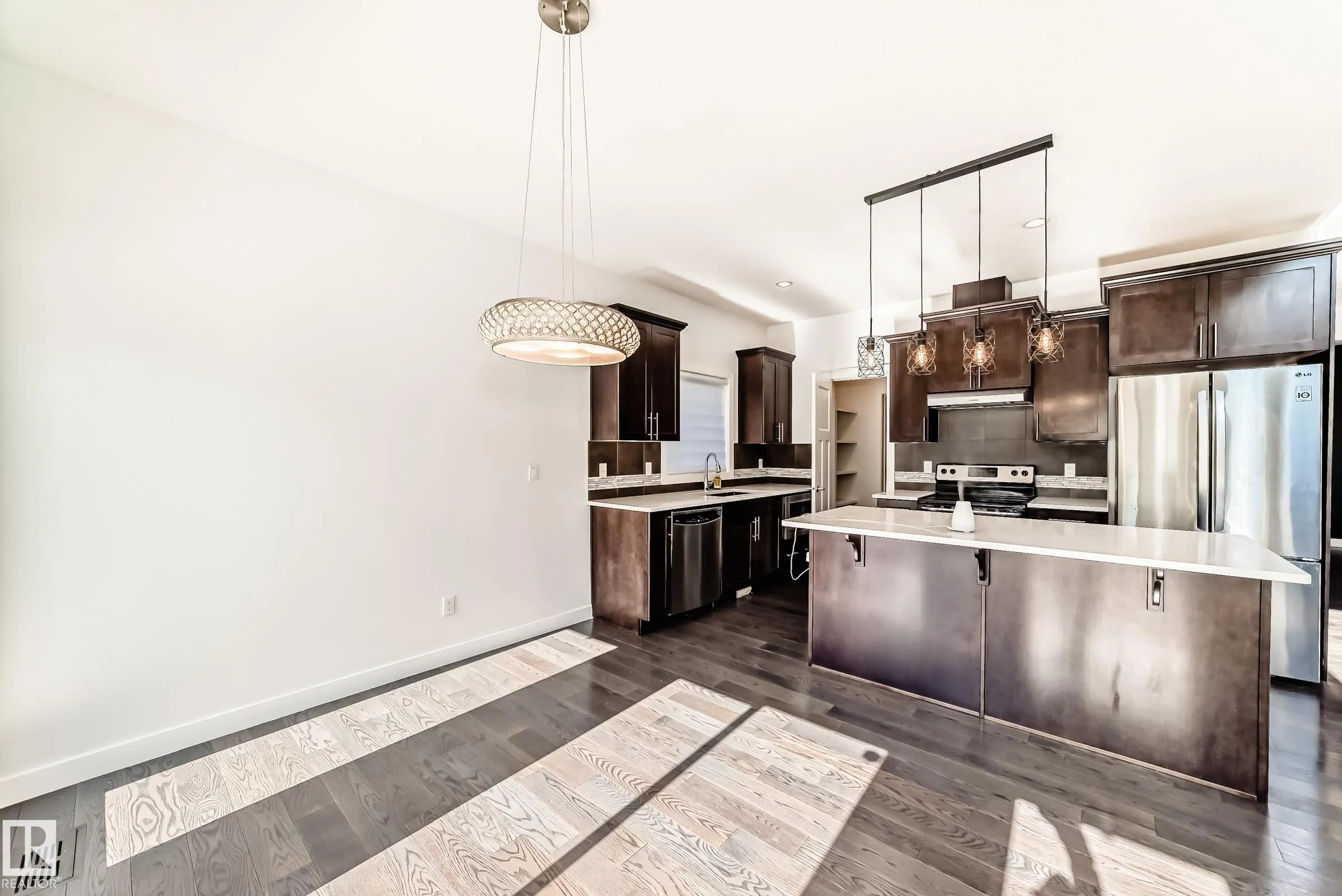 3313 KIDD Close