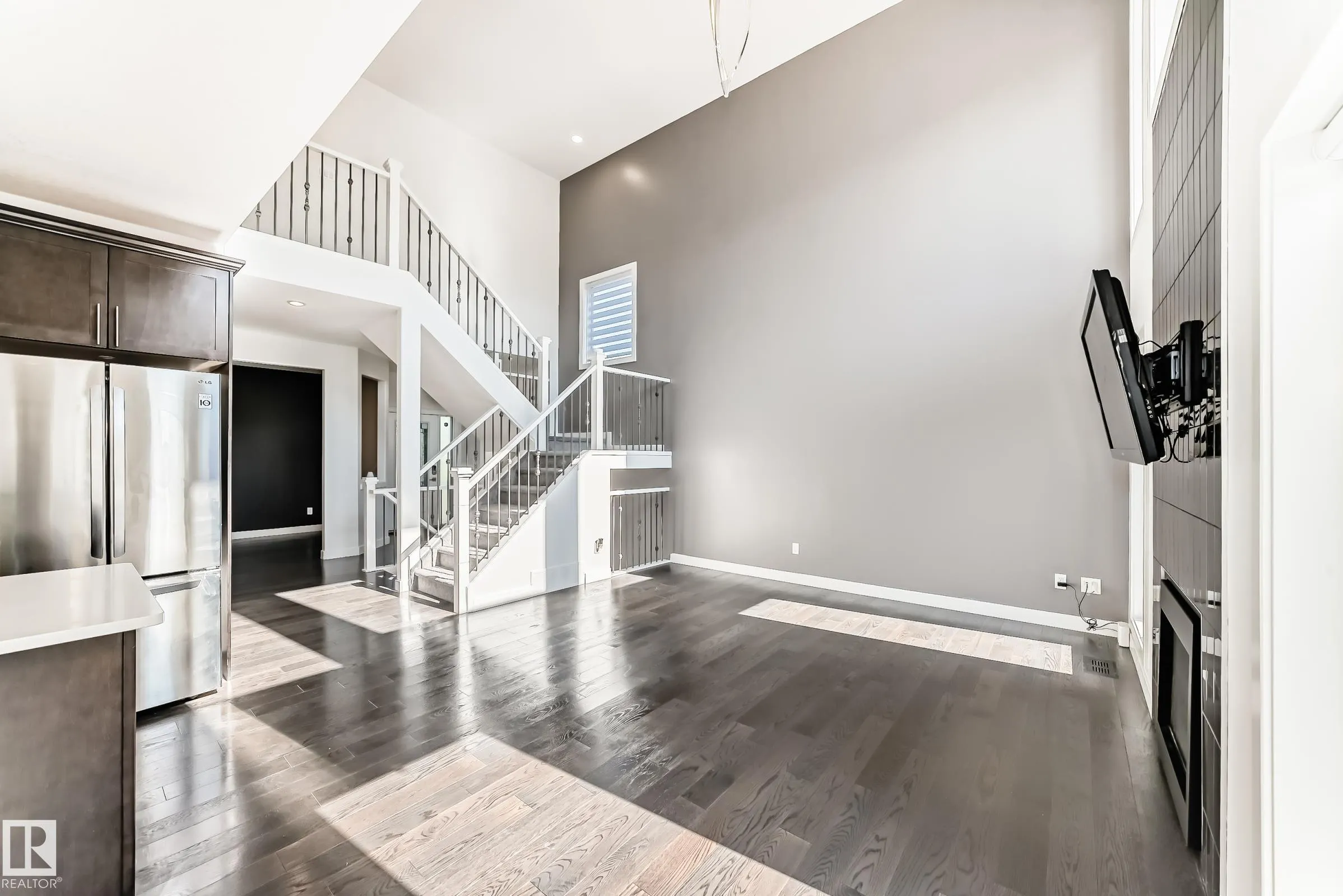3313 KIDD Close