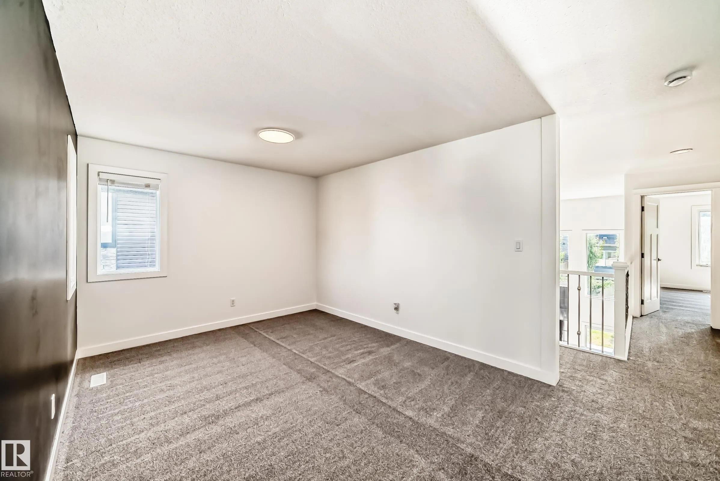 3313 KIDD Close