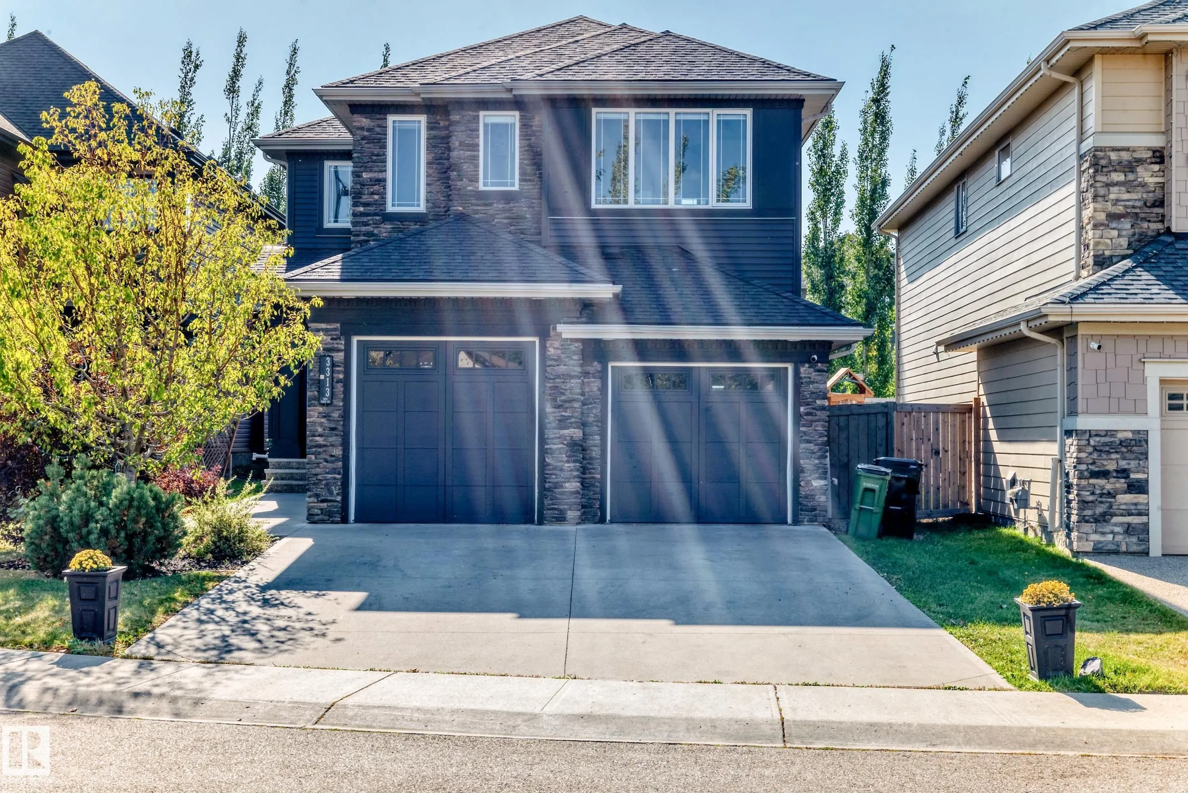 3313 KIDD Close