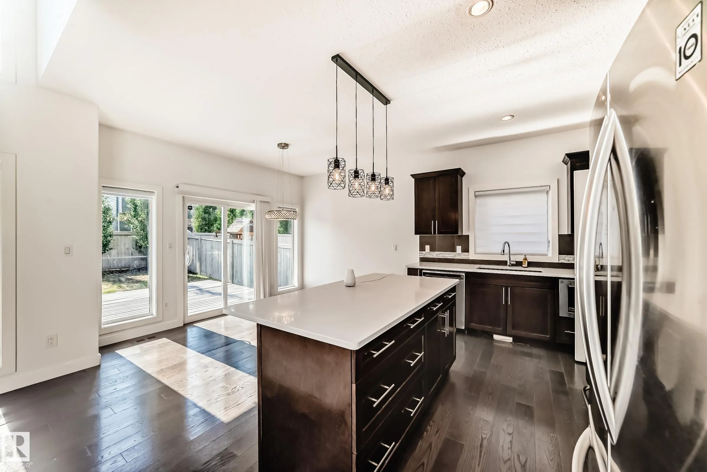 3313 KIDD Close