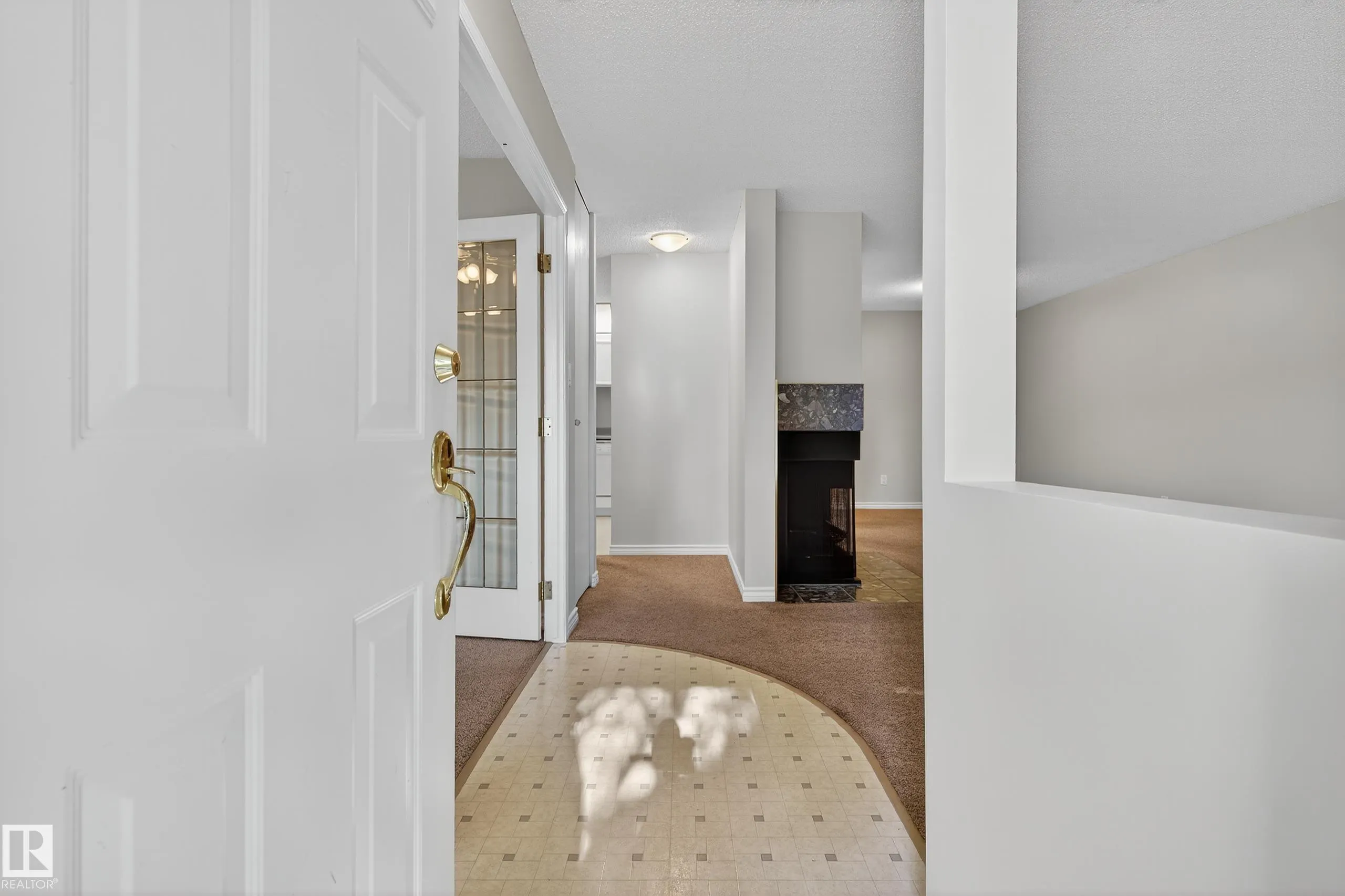 1174 SADDLEBACK Road