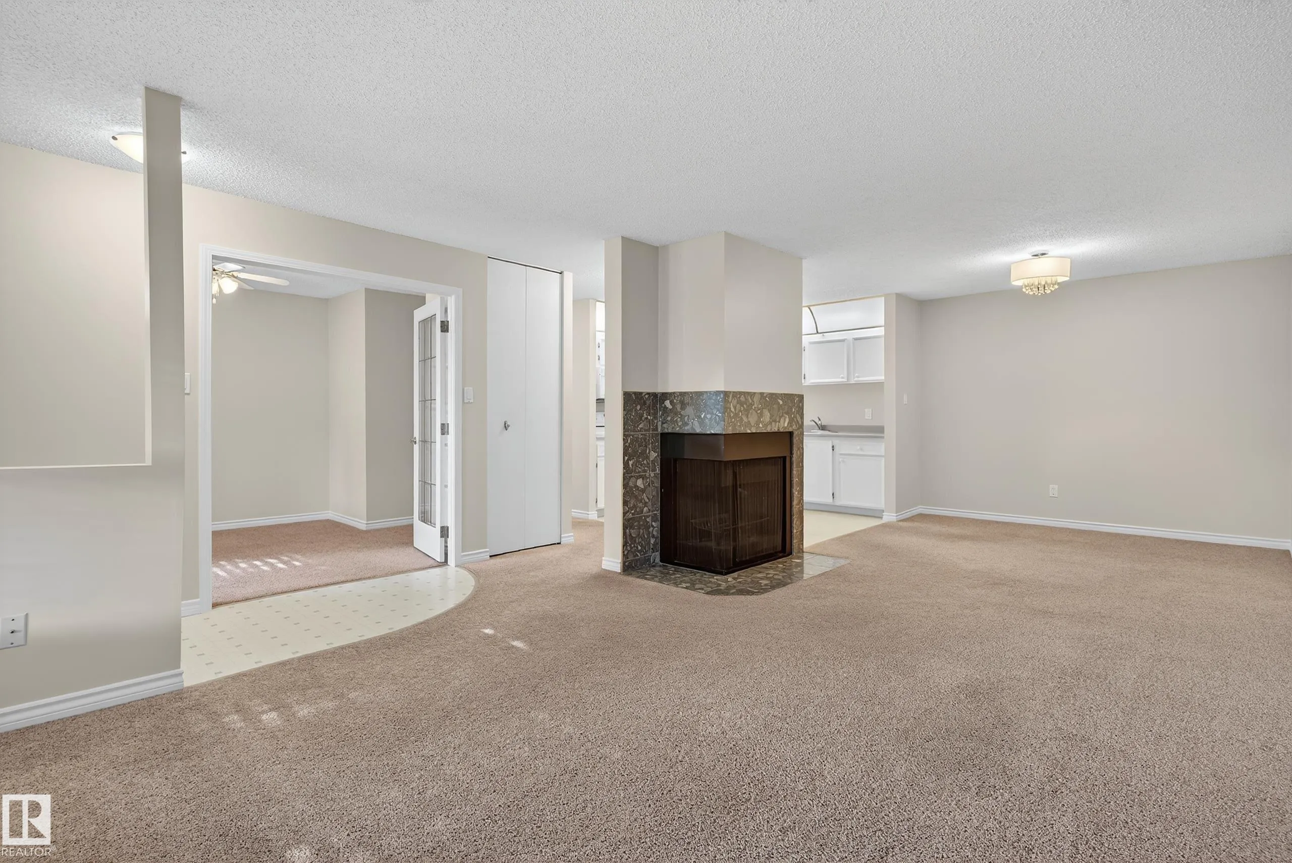 1174 SADDLEBACK Road
