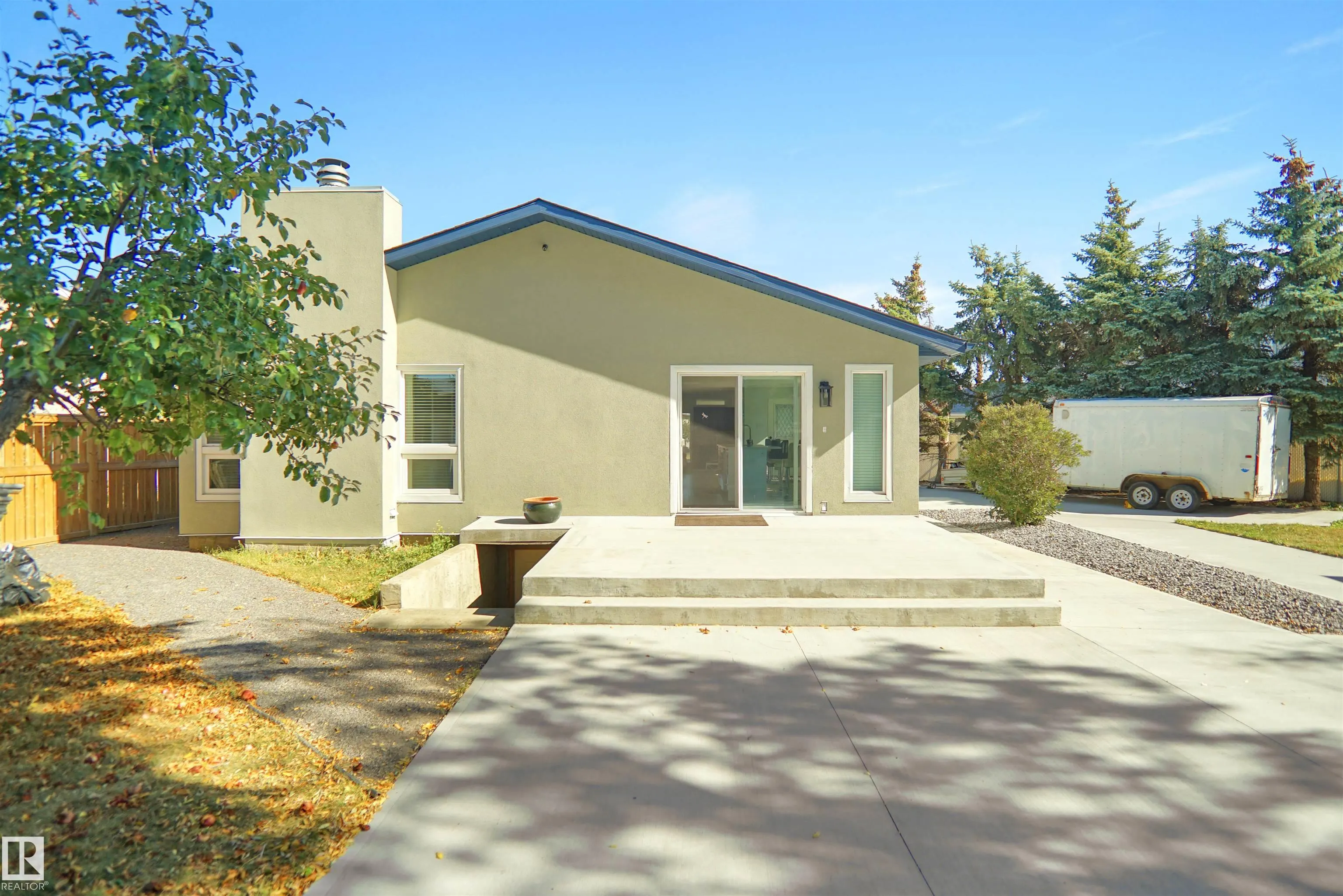 16008 101 Street
