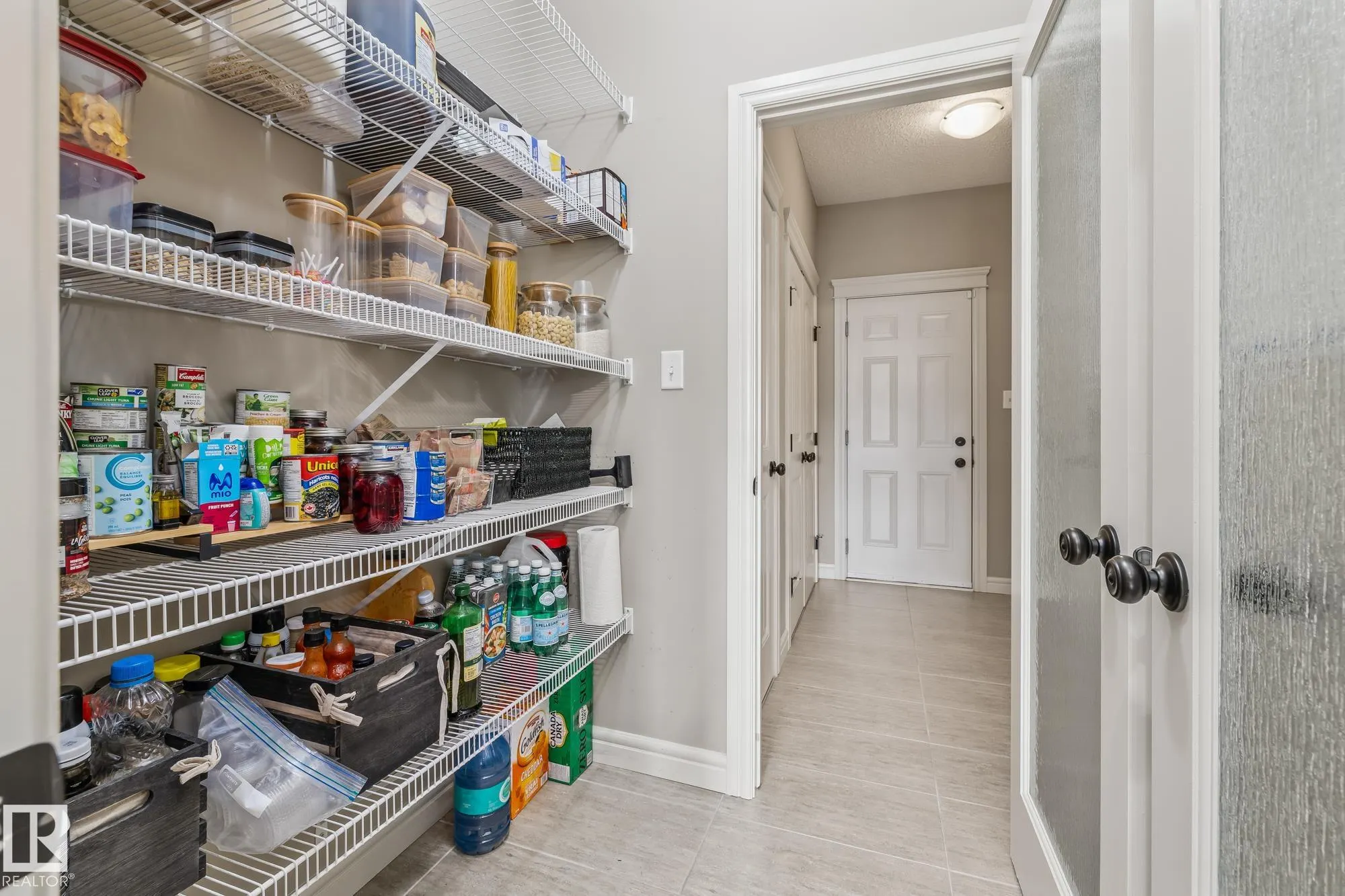 10 MEADOWLAND Gardens