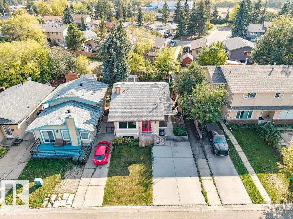 44 WELLINGTON Crescent
