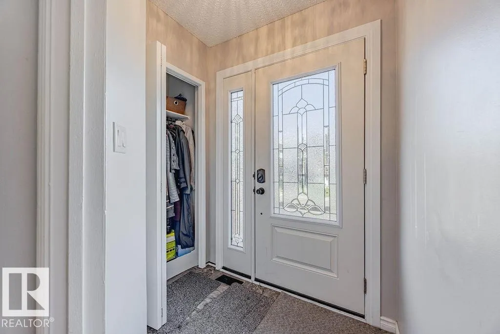 44 WELLINGTON Crescent