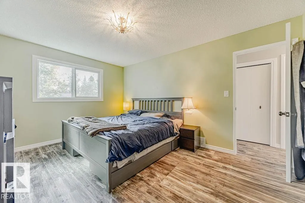 44 WELLINGTON Crescent