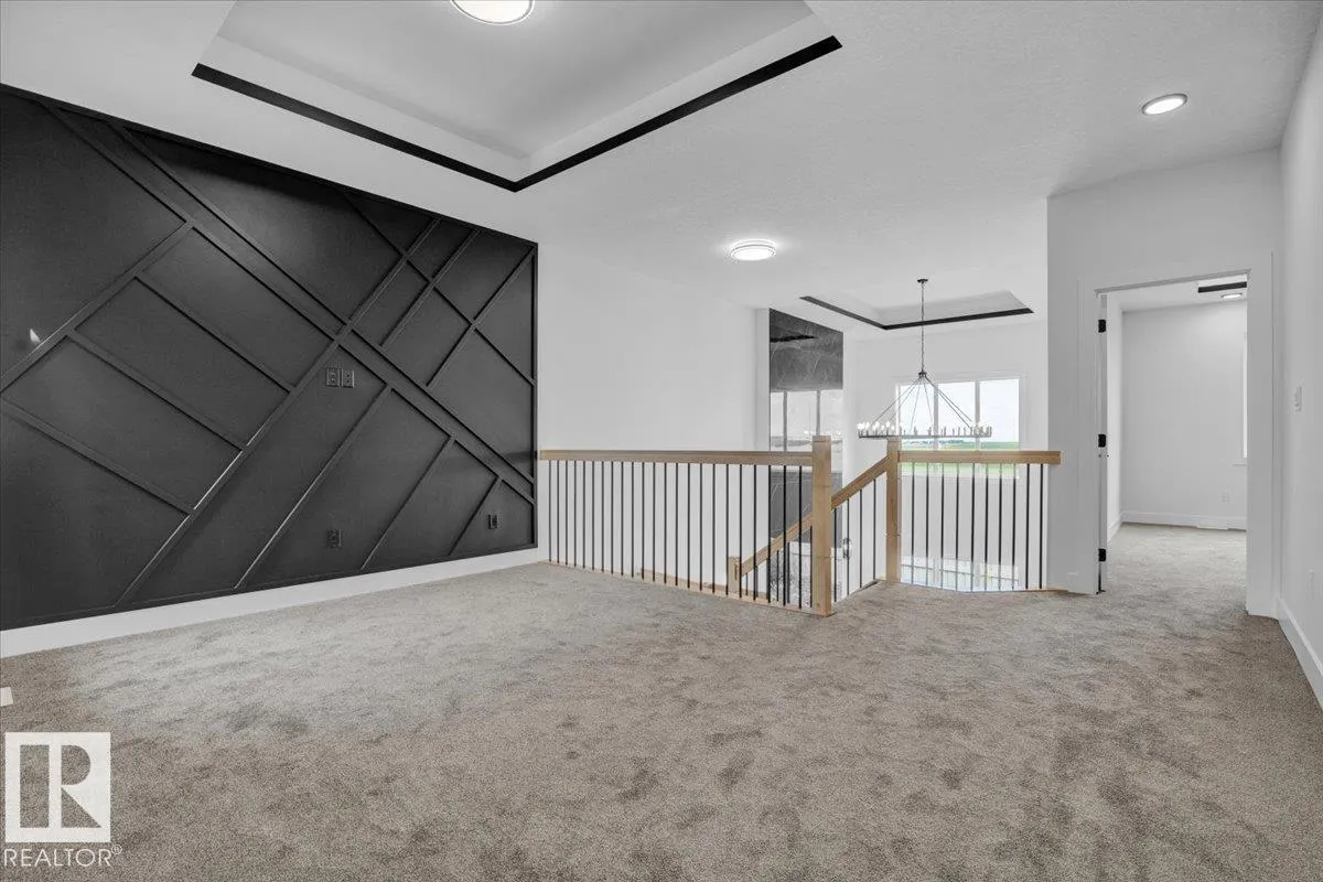 12 EDGEFIELD Way