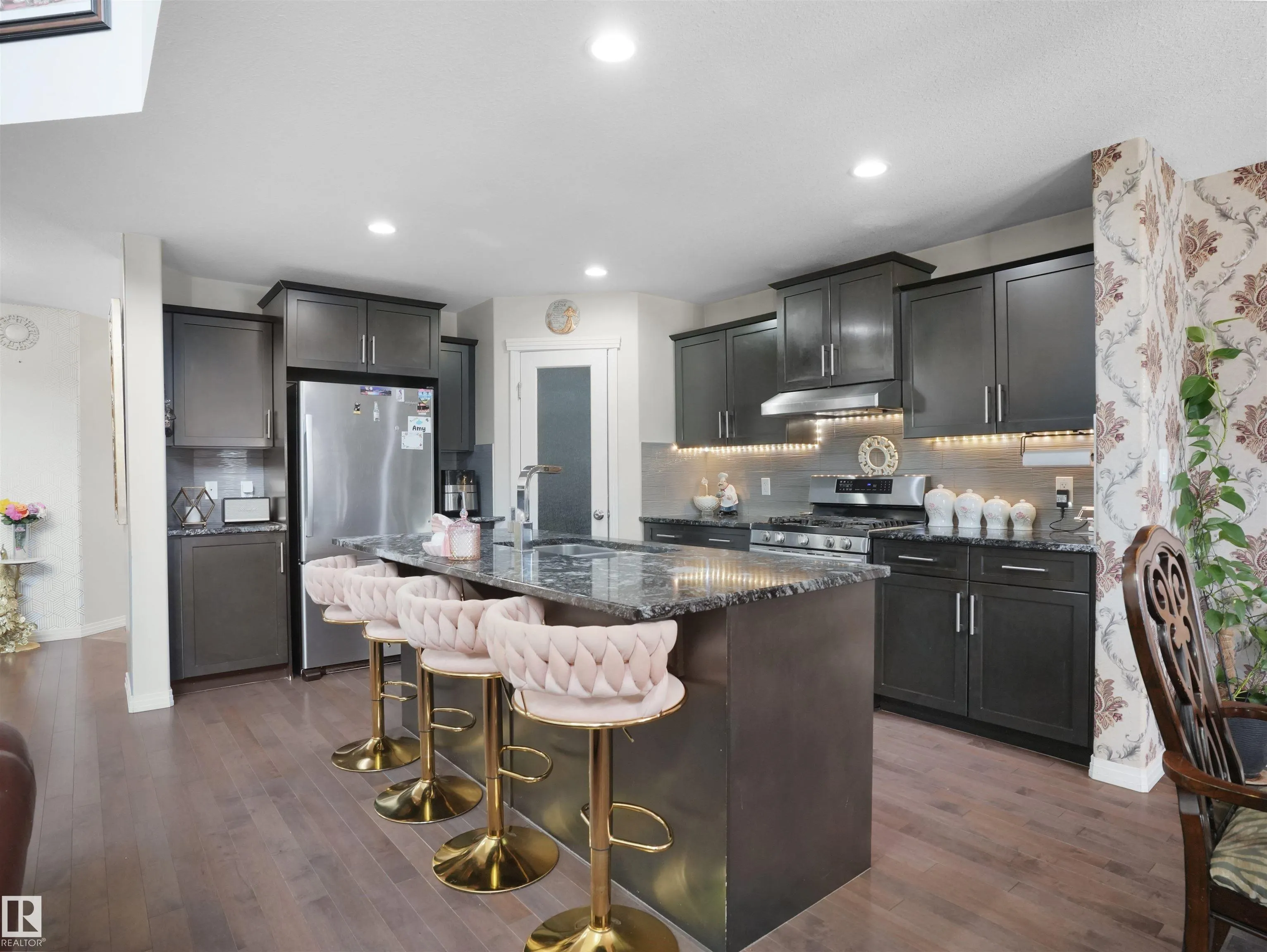 110 RUE MONTALET