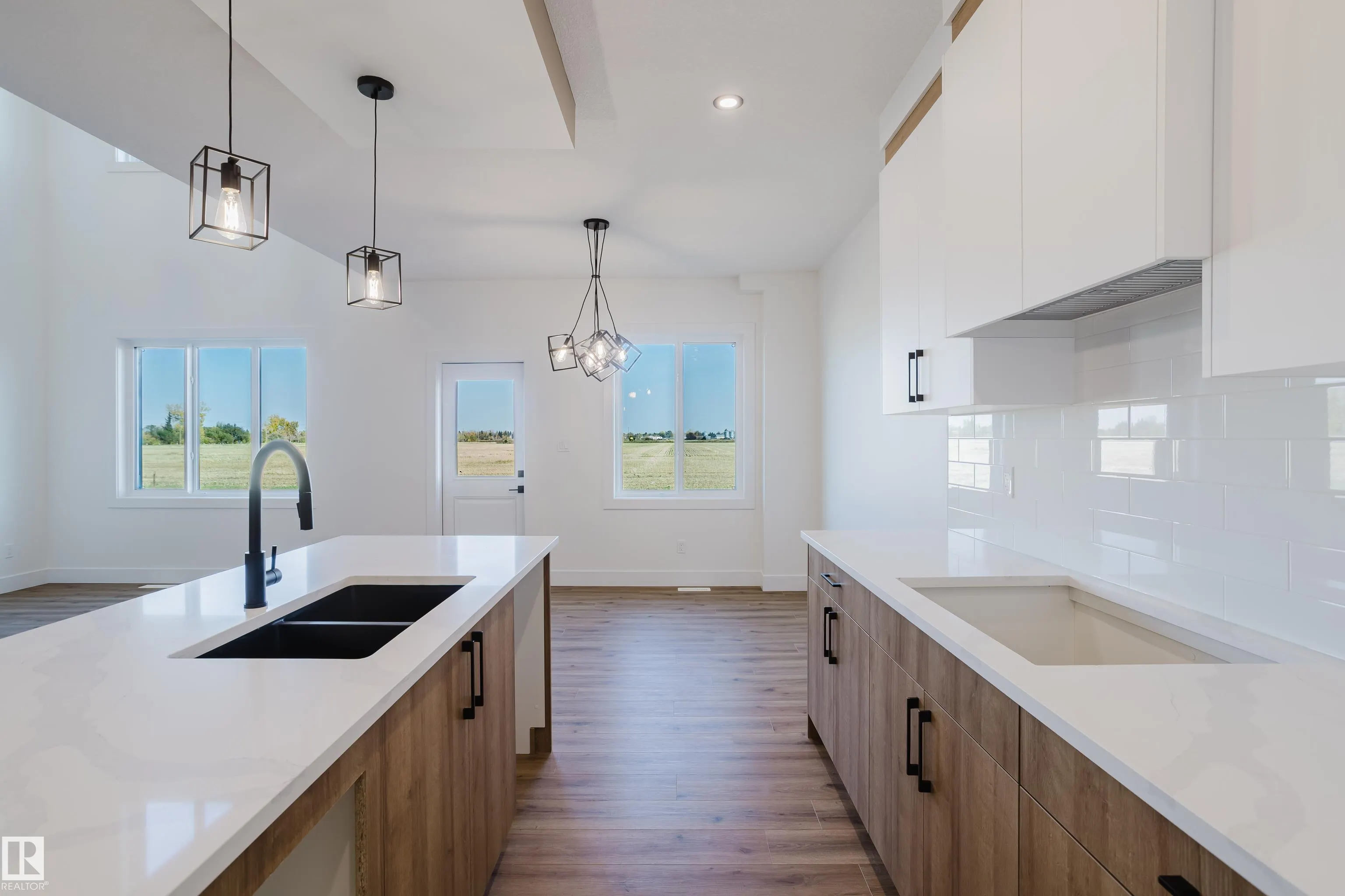 331 Bluff Cove