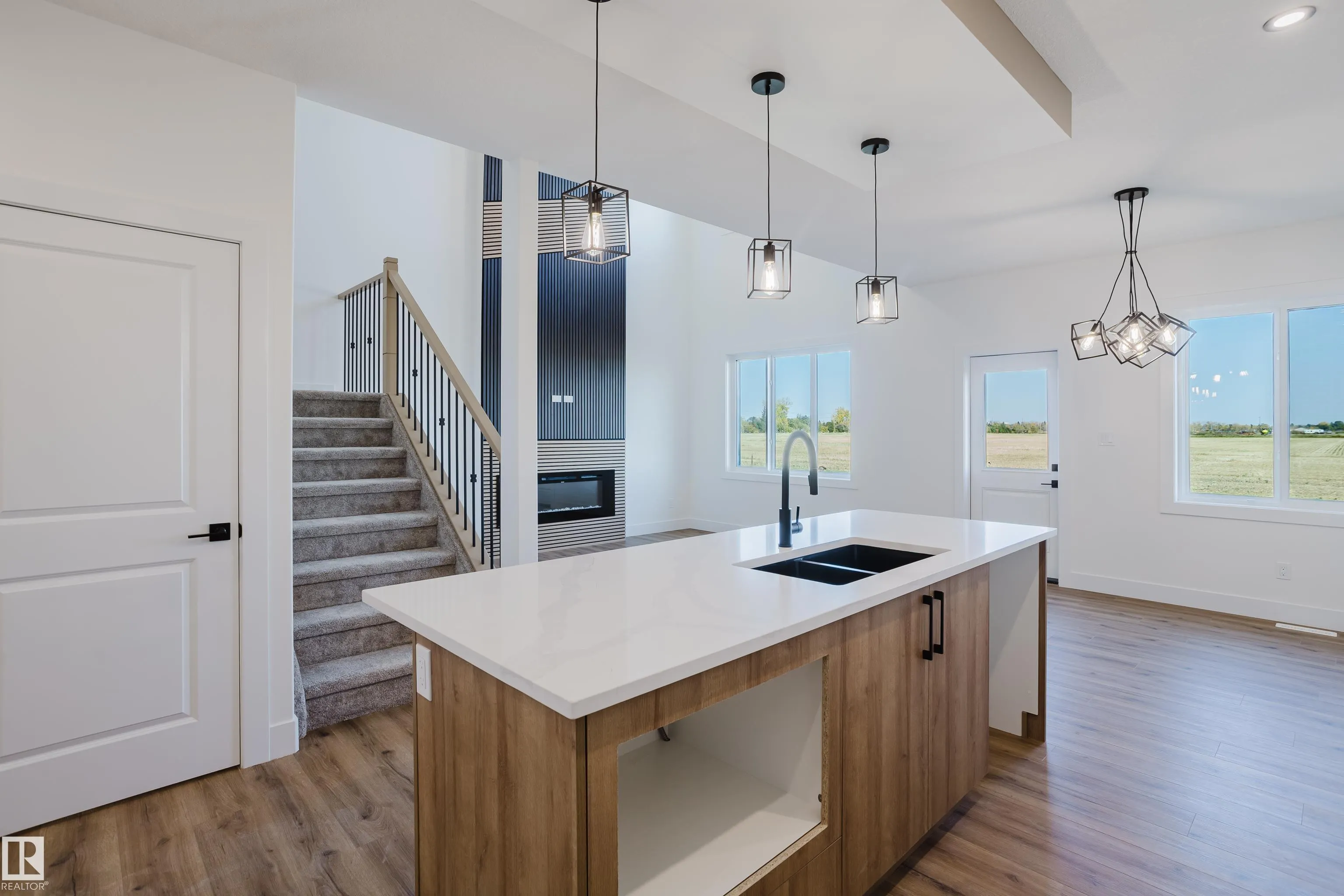 331 Bluff Cove