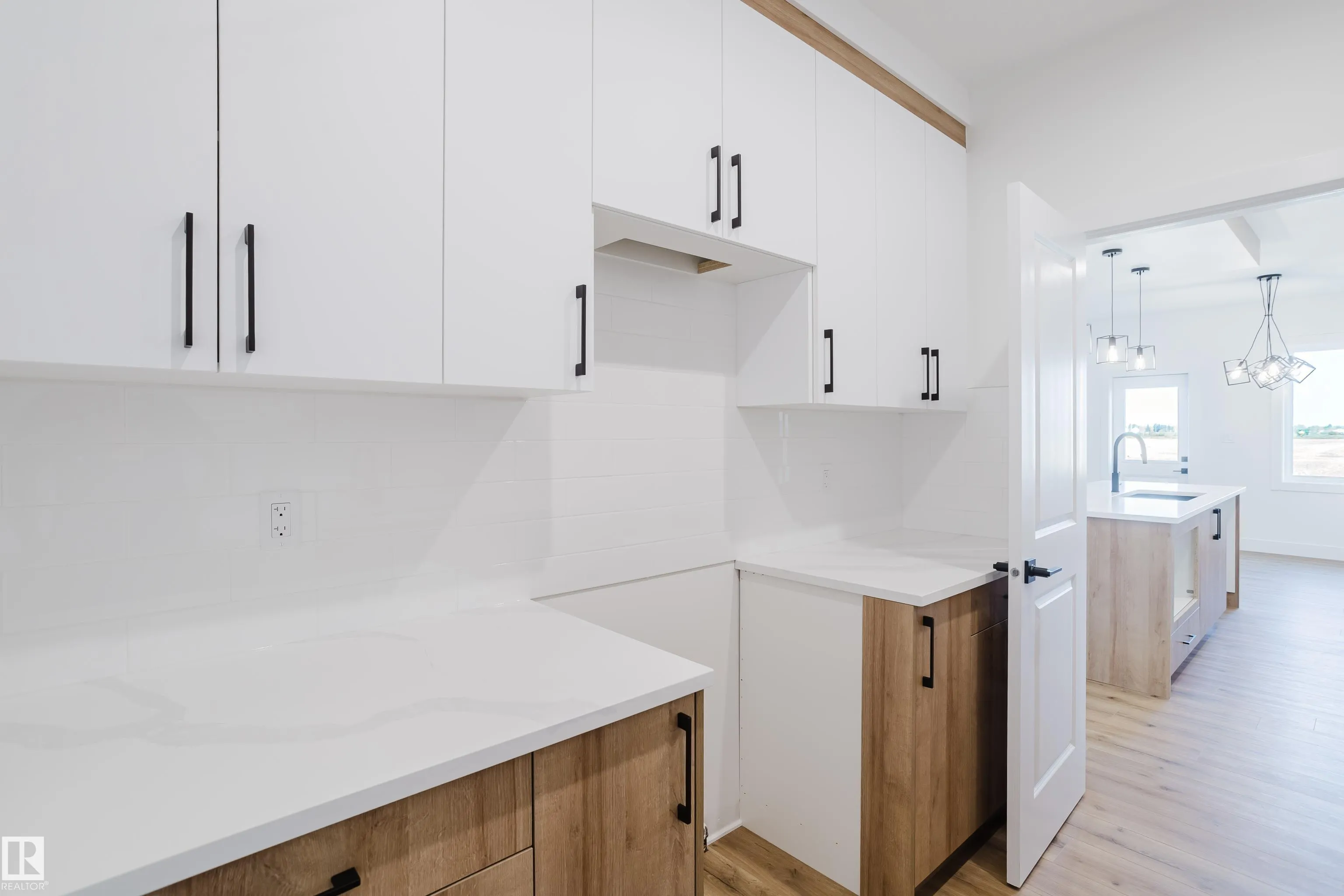 331 Bluff Cove
