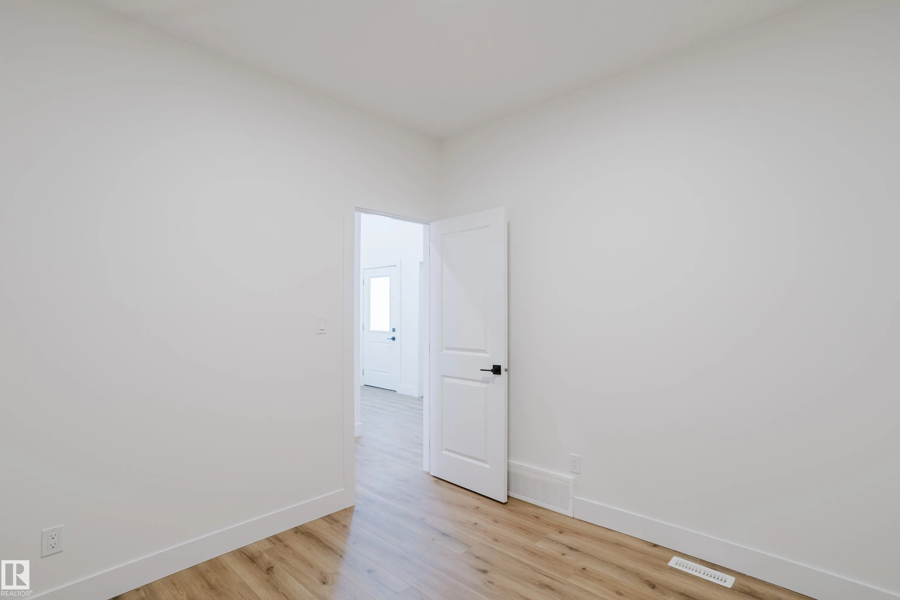 331 Bluff Cove