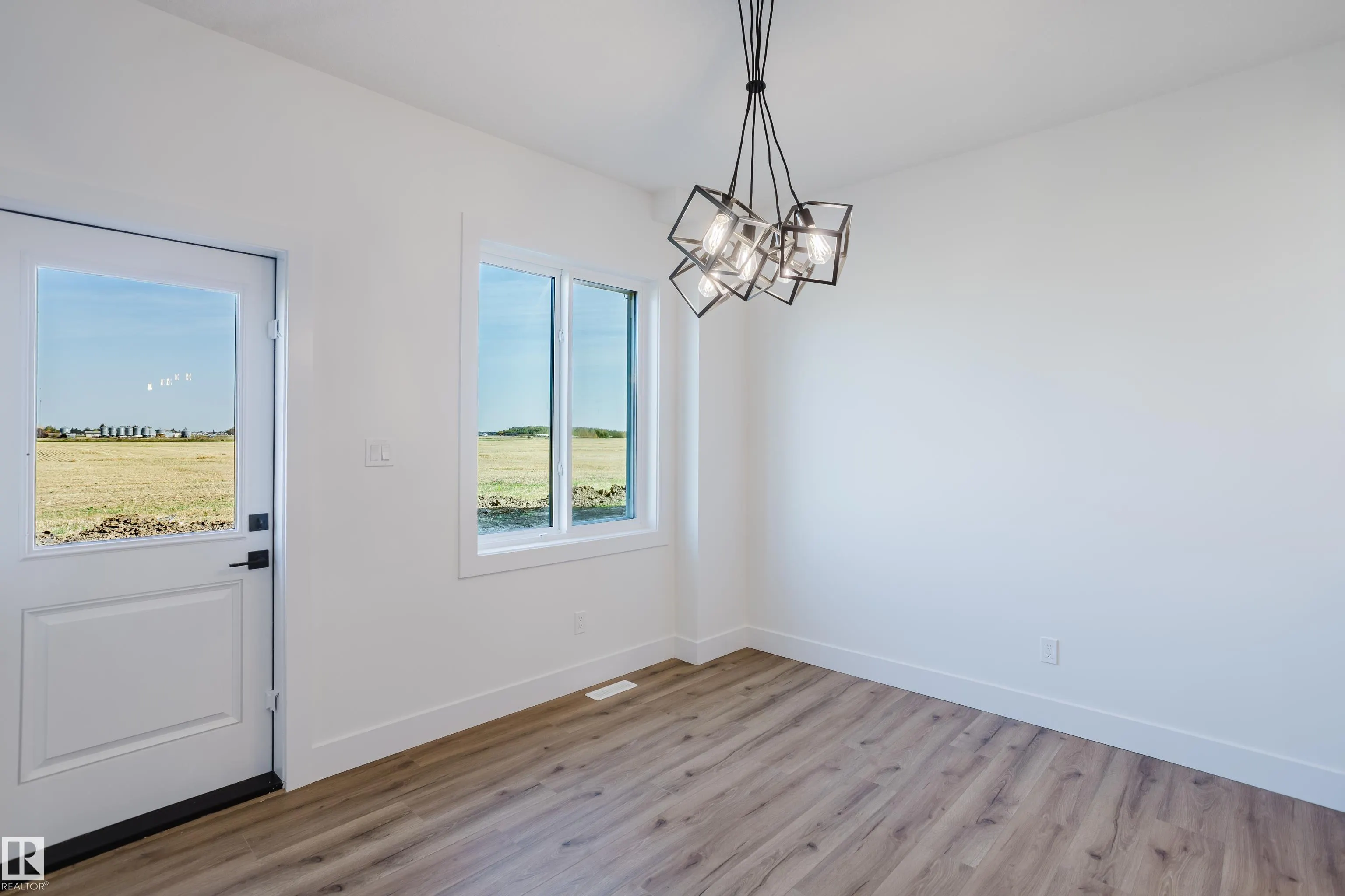 331 Bluff Cove