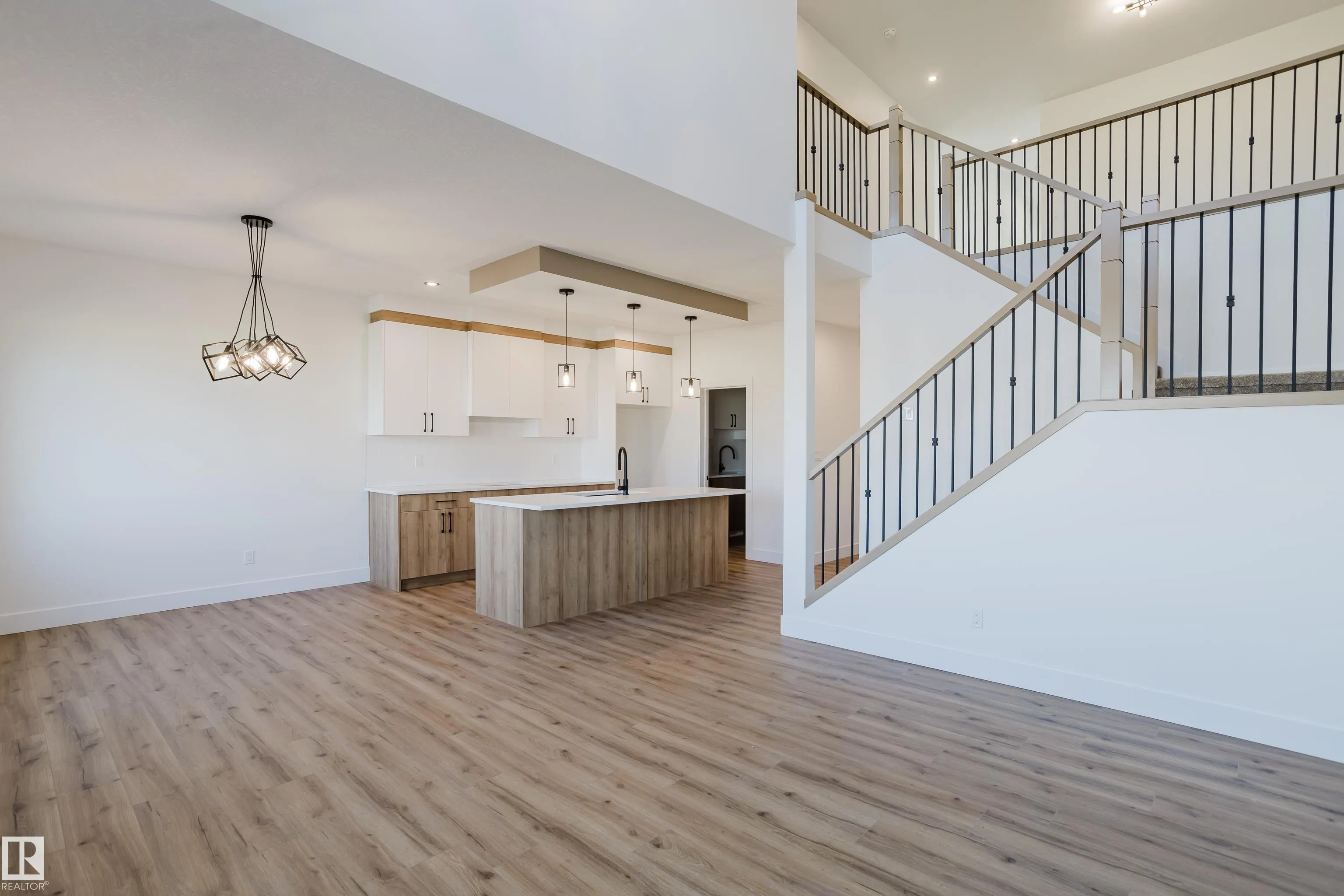 331 Bluff Cove