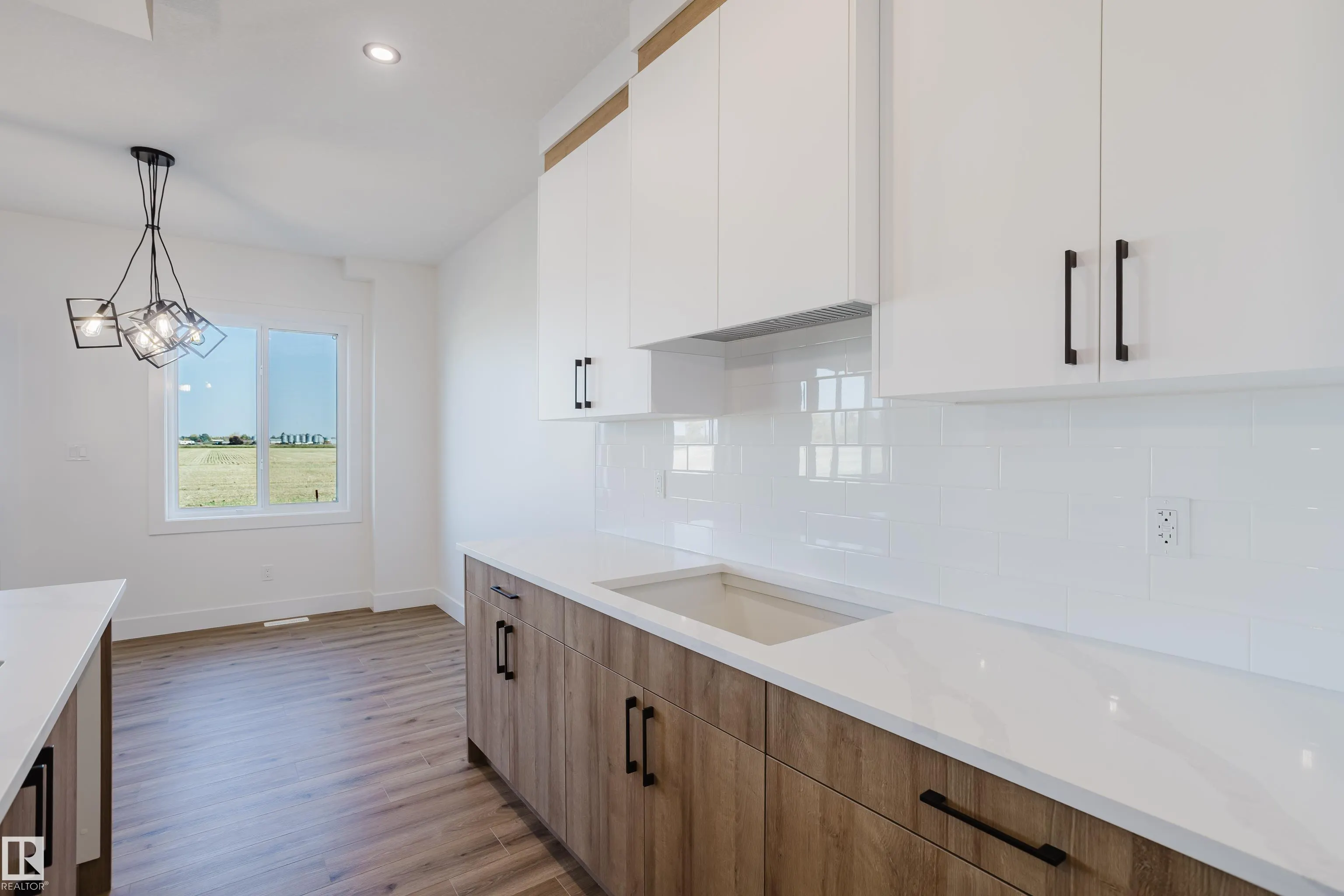 331 Bluff Cove