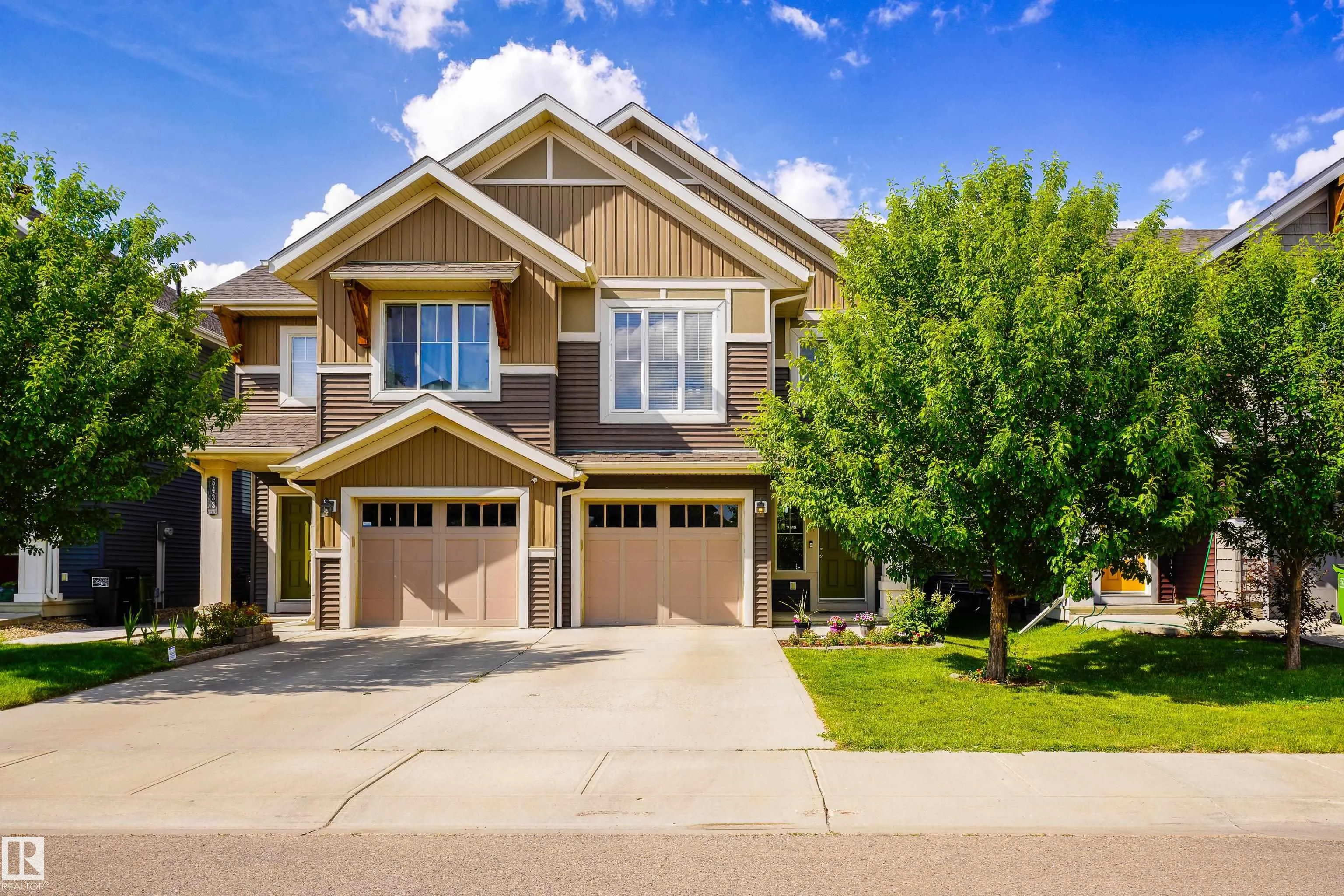 5431 CRABAPPLE Loop