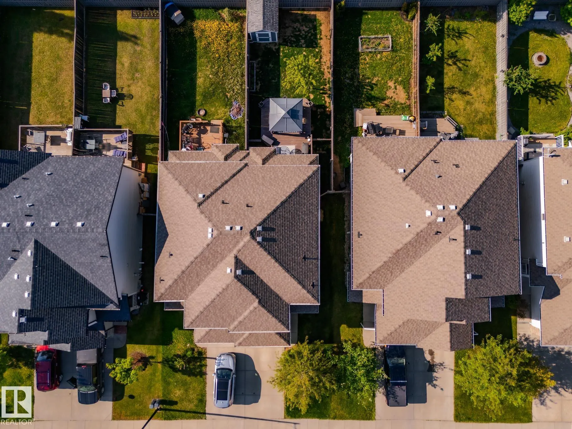 2317 CASSELMAN Crescent