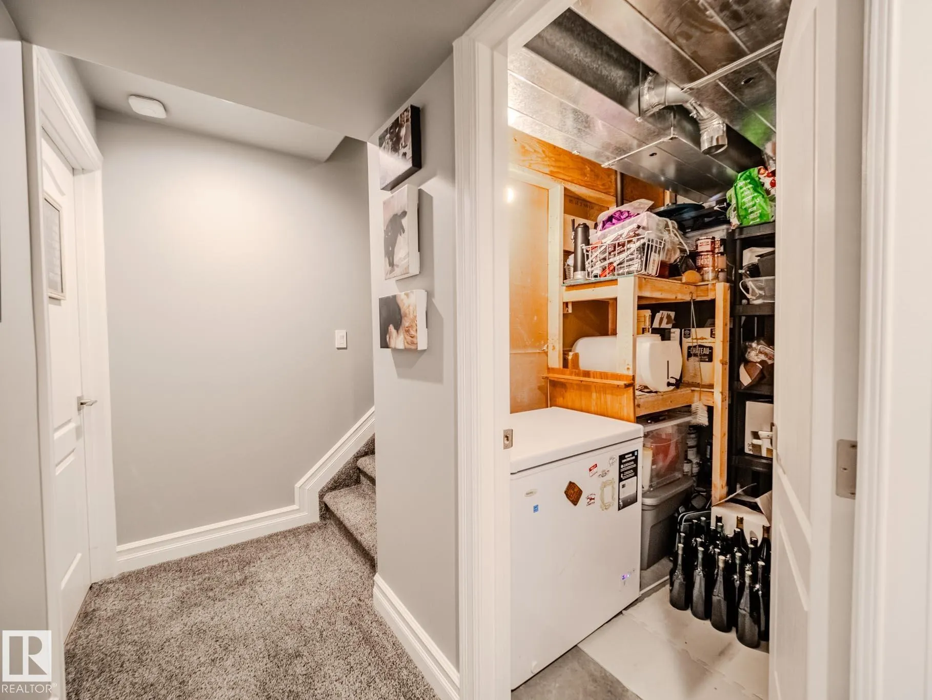 2317 CASSELMAN Crescent